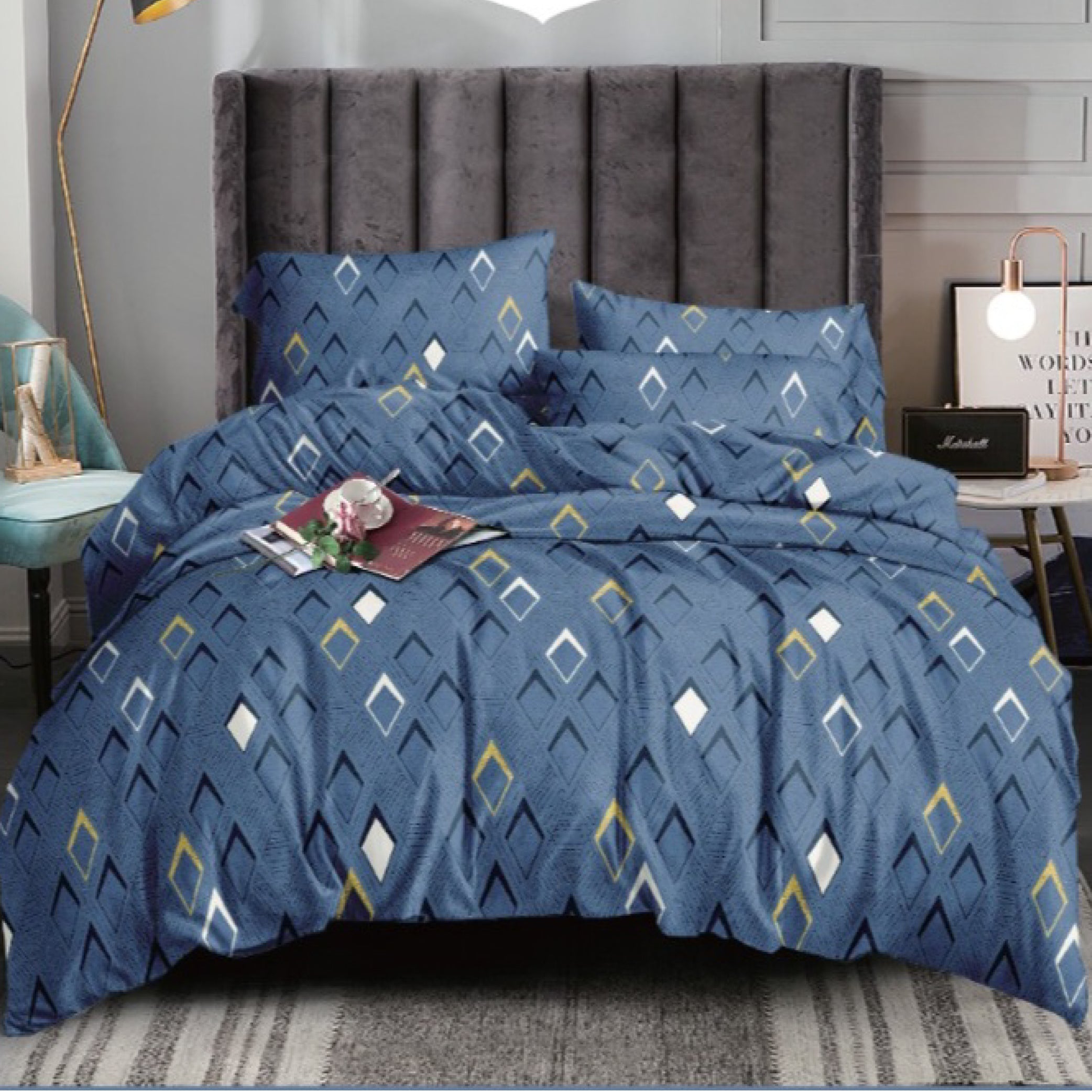 100% Comfortable 250 TC Super King Size Double Bedsheet - 108" X 108" with 2 Pillow Covers - 3 Pcs Set