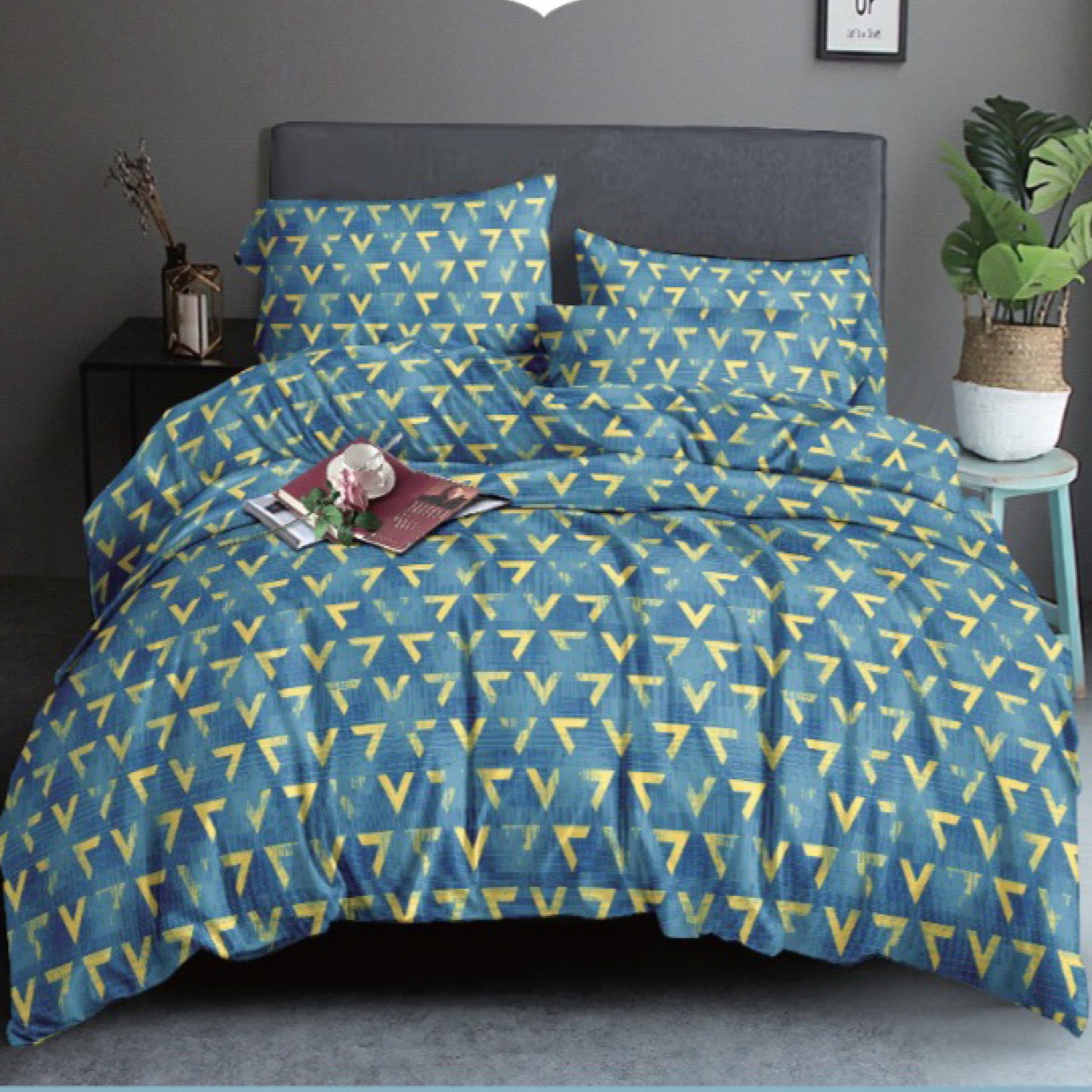 100% Comfortable 250 TC Super King Size Double Bedsheet - 108" X 108" with 2 Pillow Covers - 3 Pcs Set