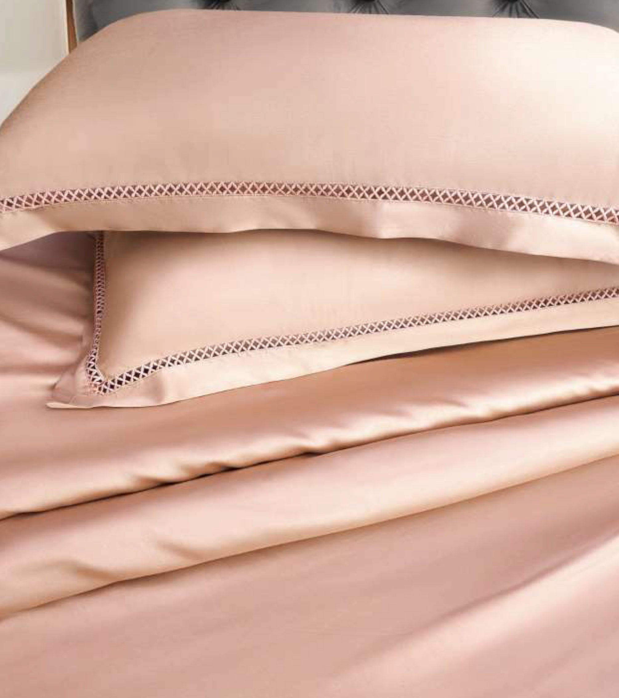 100% Cotton (Bamboo Fabric) 400 TC King Size Double Bedsheet - 275 X 275 CM with 2 Pillow Covers - 3 Pcs Set