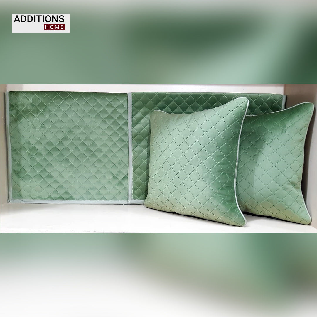Velvet Fabric Comfortable Soft & Super Quality Double Bed Cover with 2 Cushions & 2 Pillow Covers (King Size) Set of 5