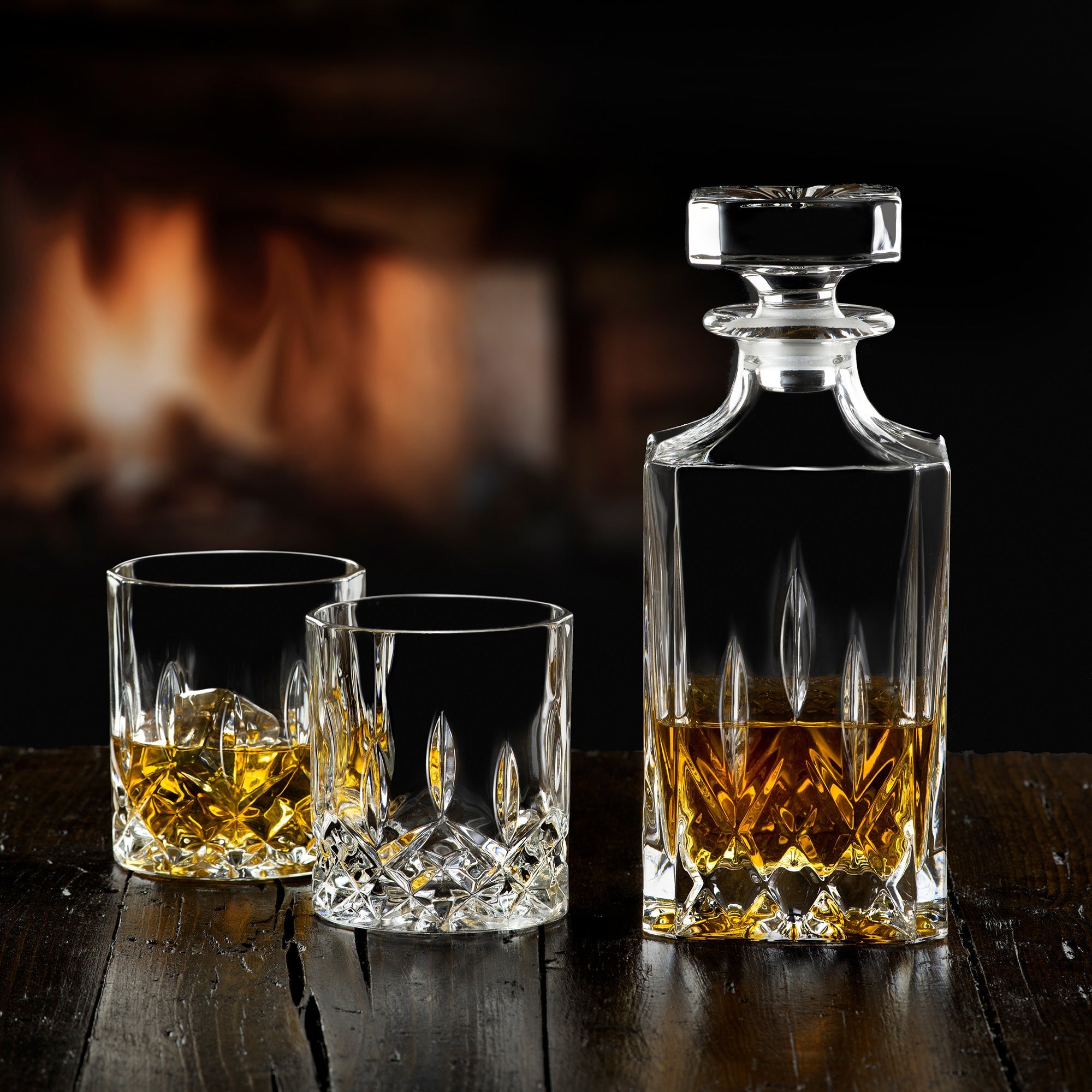 RCR(Made In Italy) Opera Crystal Whisky Decanter 850 ML with 6 Glasses(7 PC Set)