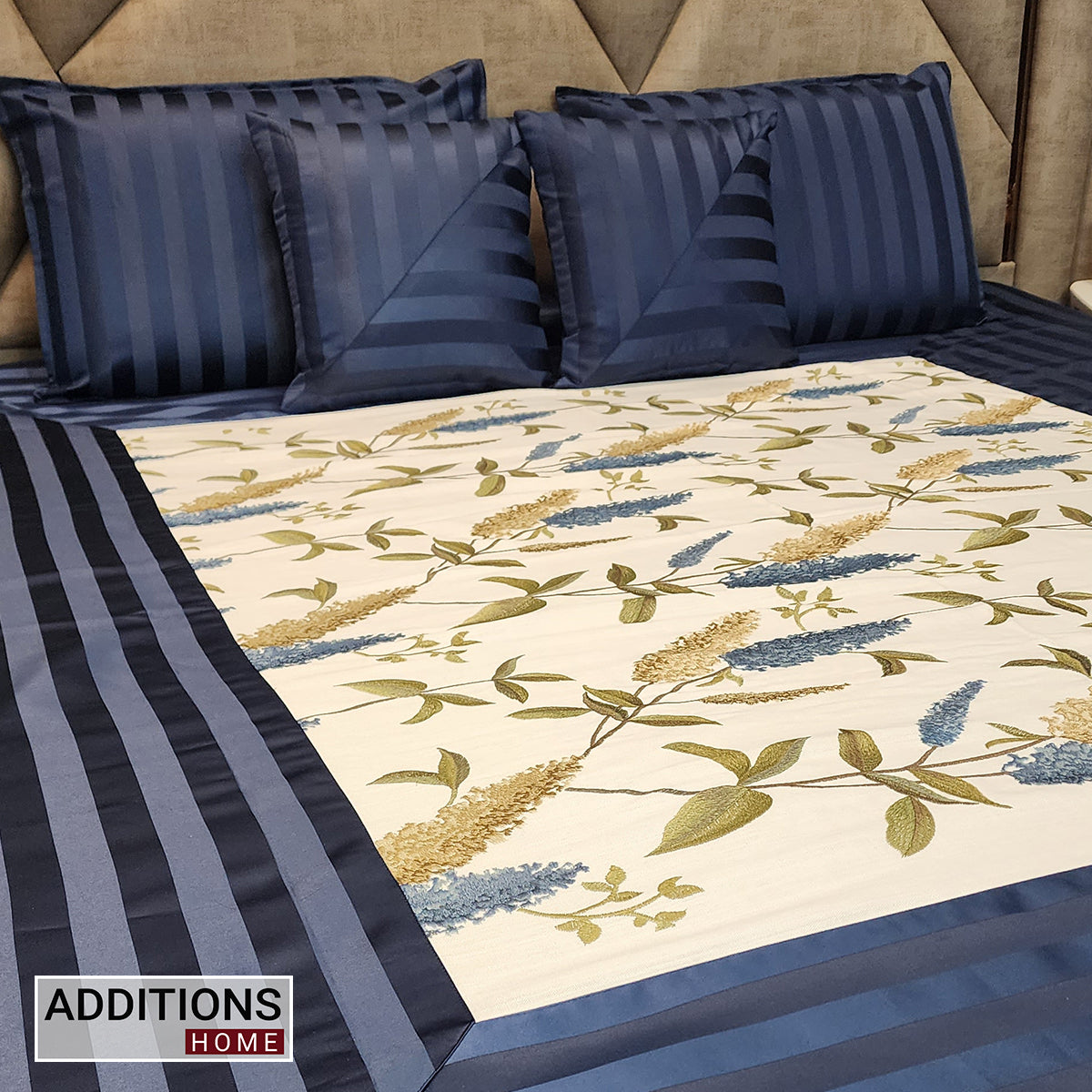 Intricately Embroidered Bedcover, Dressed With Satin Borders To Make Your Room Look Royal (King Size) Set of 5