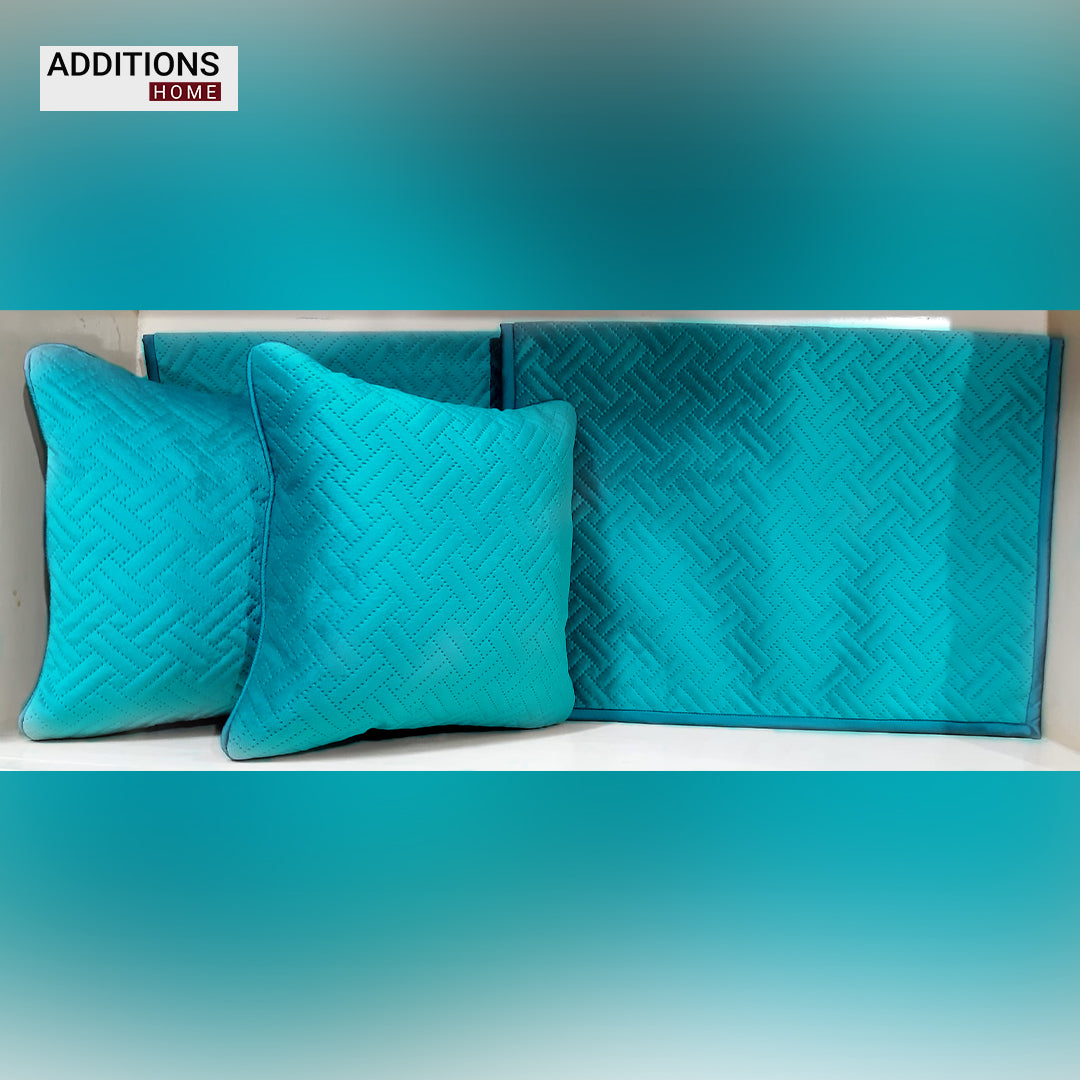 Velvet Fabric Comfortable Soft & Super Quality Double Bed Cover with 2 Cushions & 2 Pillow Covers (King Size) Set of 5