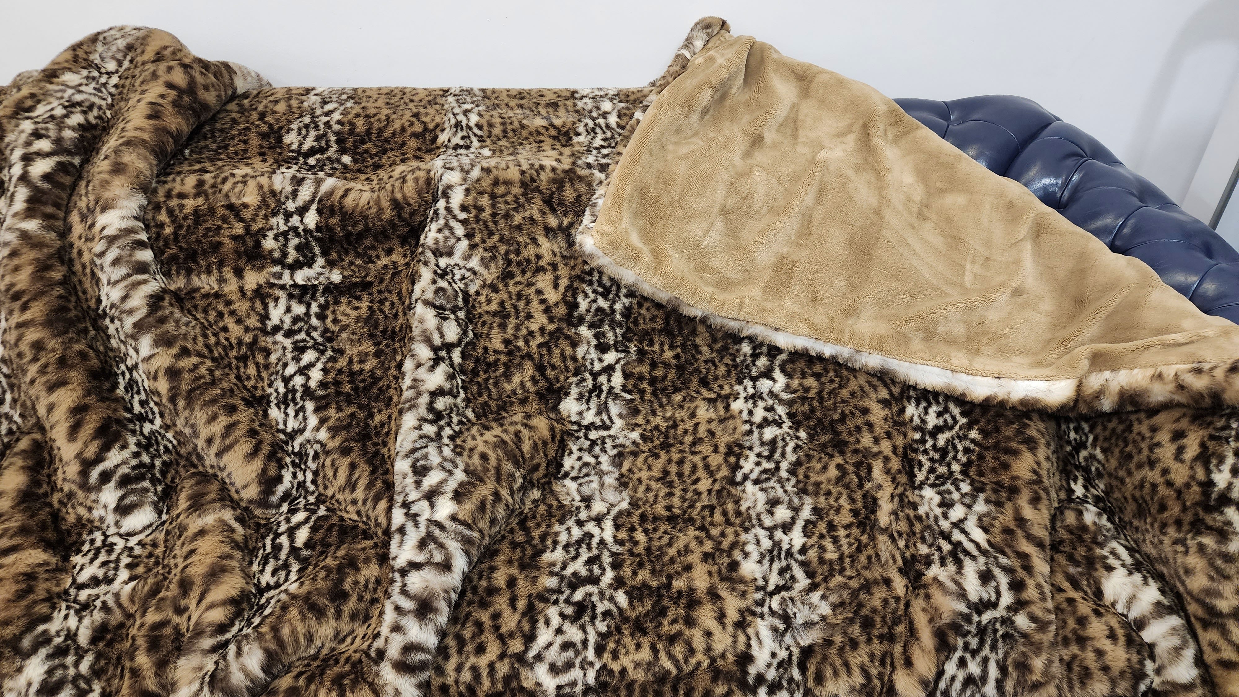 Luxury Animal Soft Fur Blanket, 230x270CM.
