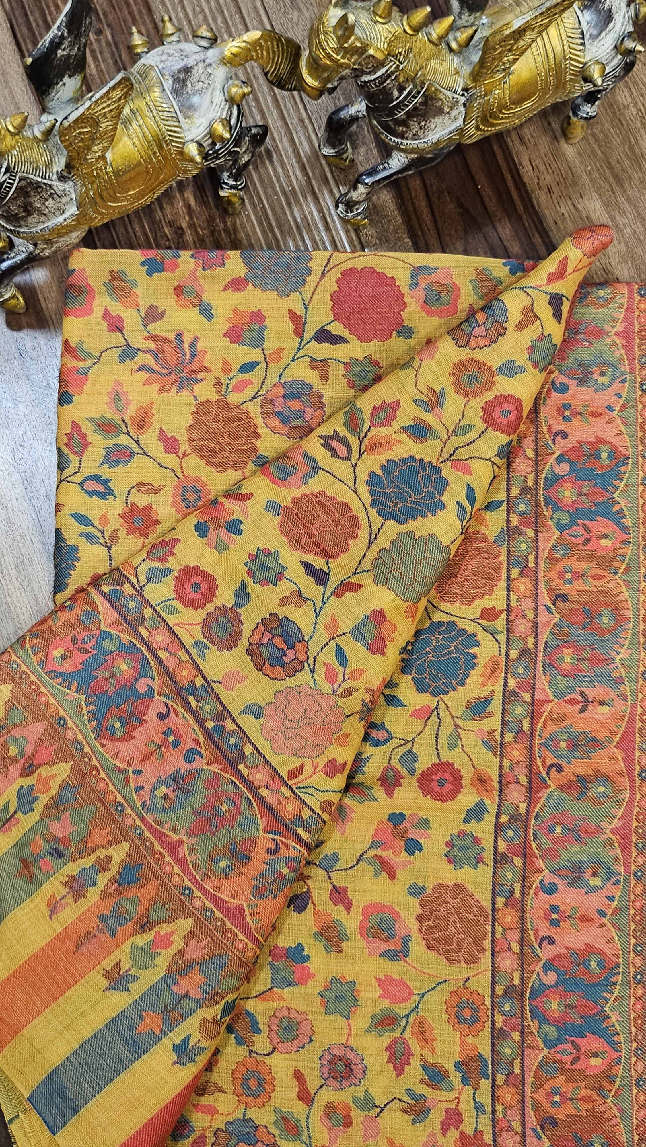 Royal Kanihama Shawl