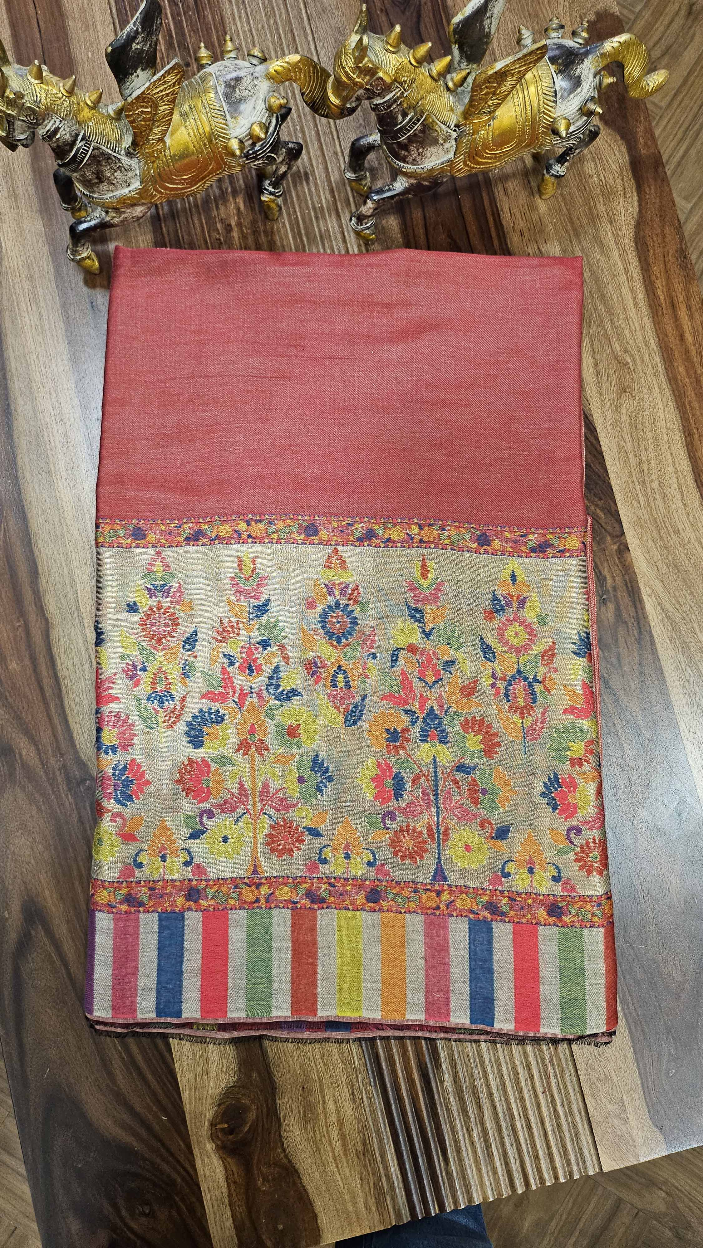 Royal Kanihama Shawl