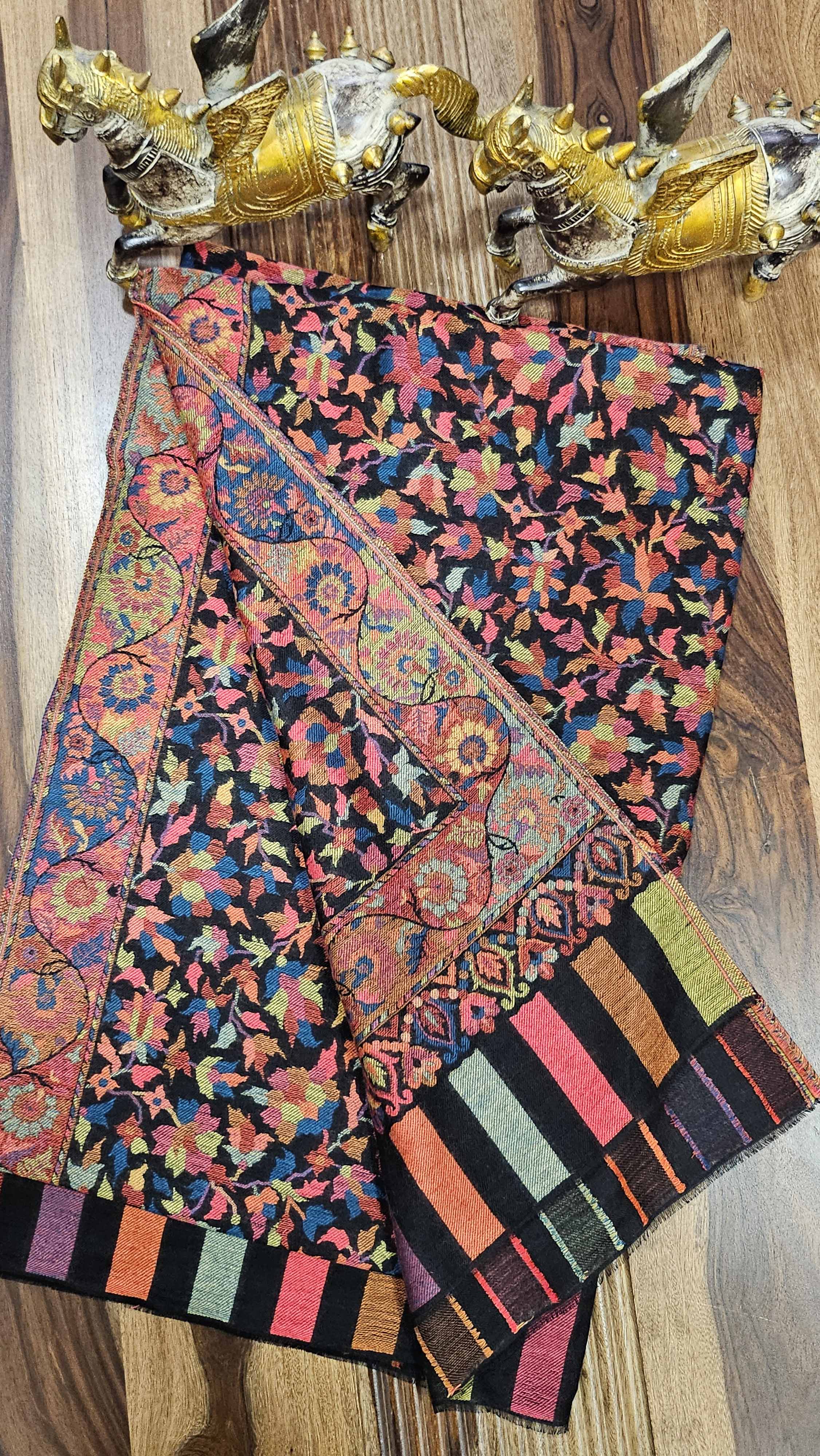 Royal Kanihama Shawl