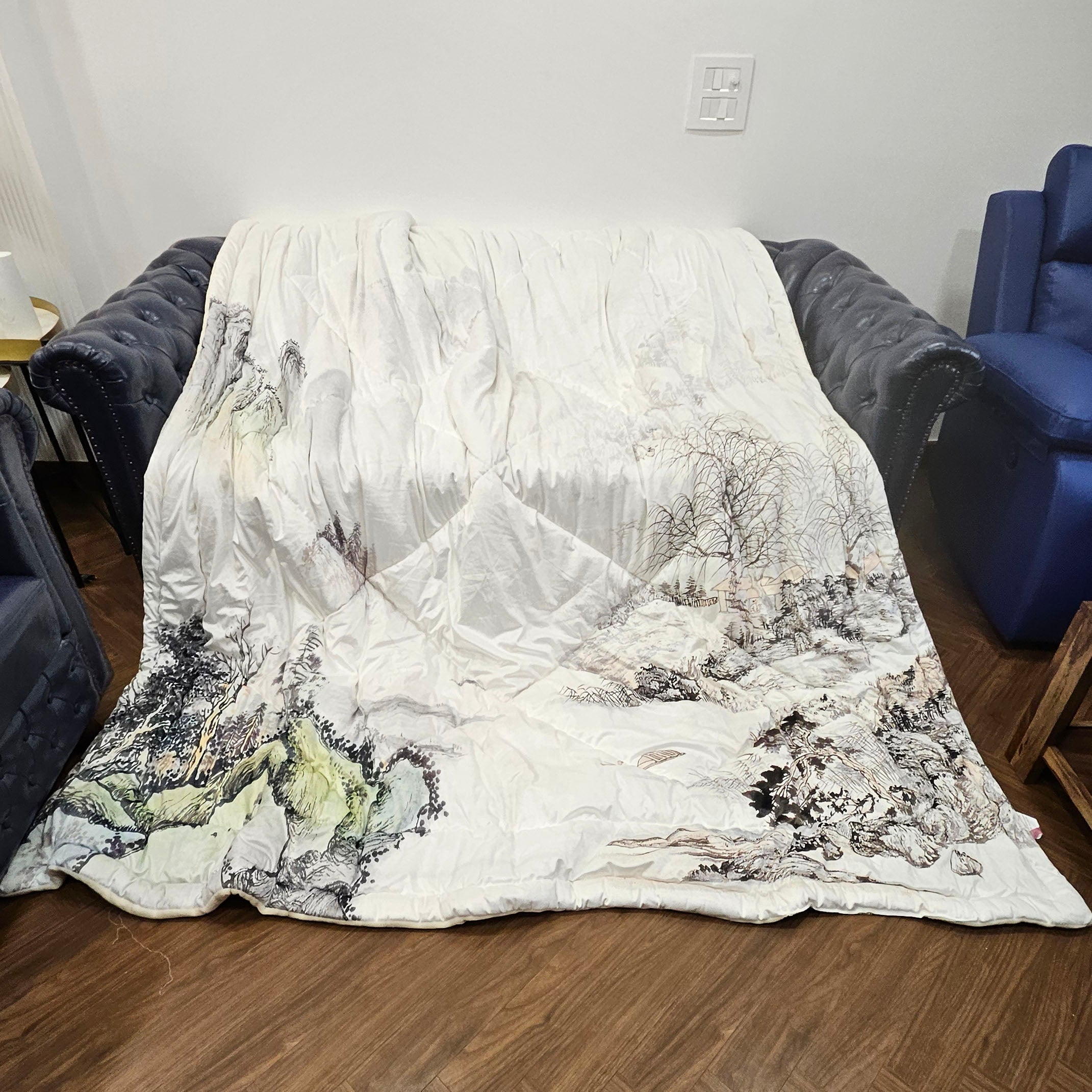 Super Soft Velveteen Warm Digital Printed Winter Quilt - 220 x 240 CM