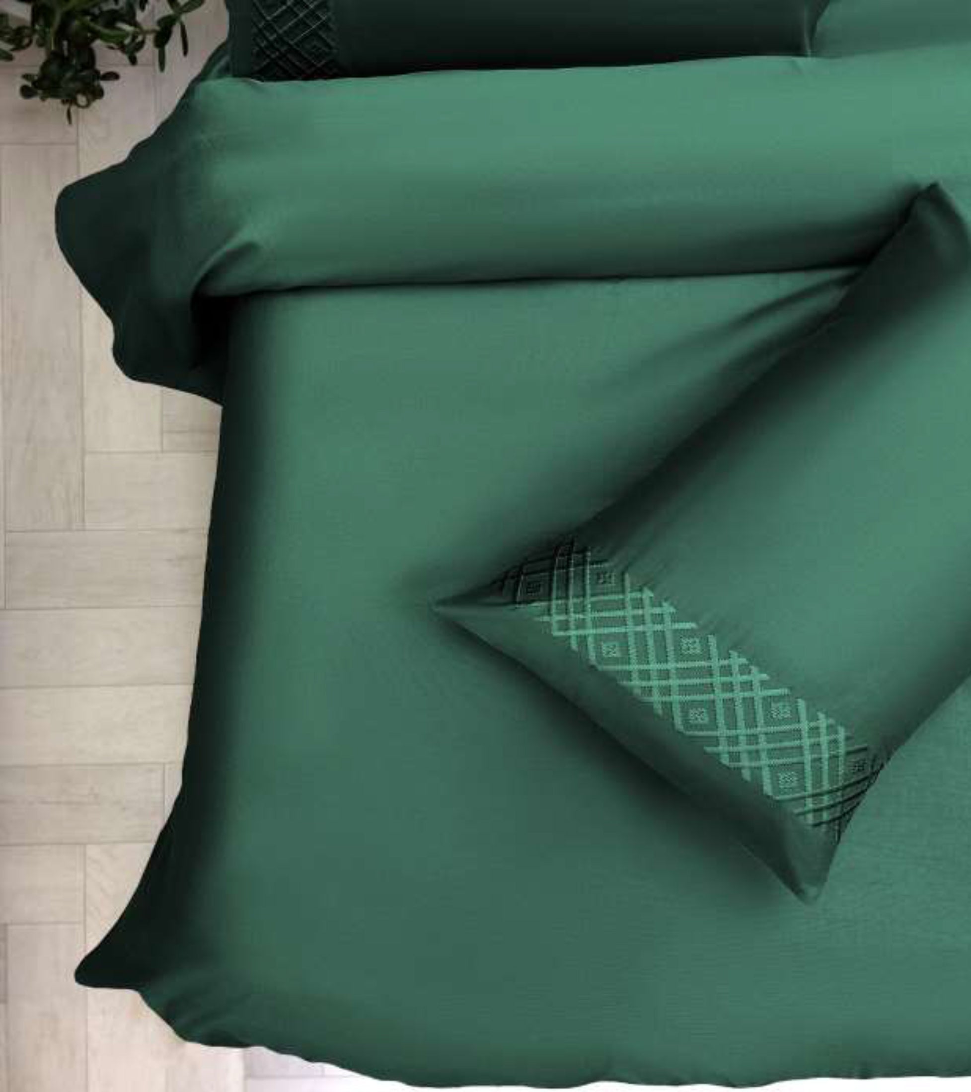 100% Cotton Urban Designer Embroidered 400 TC King Size Double Bedsheet - 275 X 275 CM with 2 Pillow Covers - 3 Pcs Set