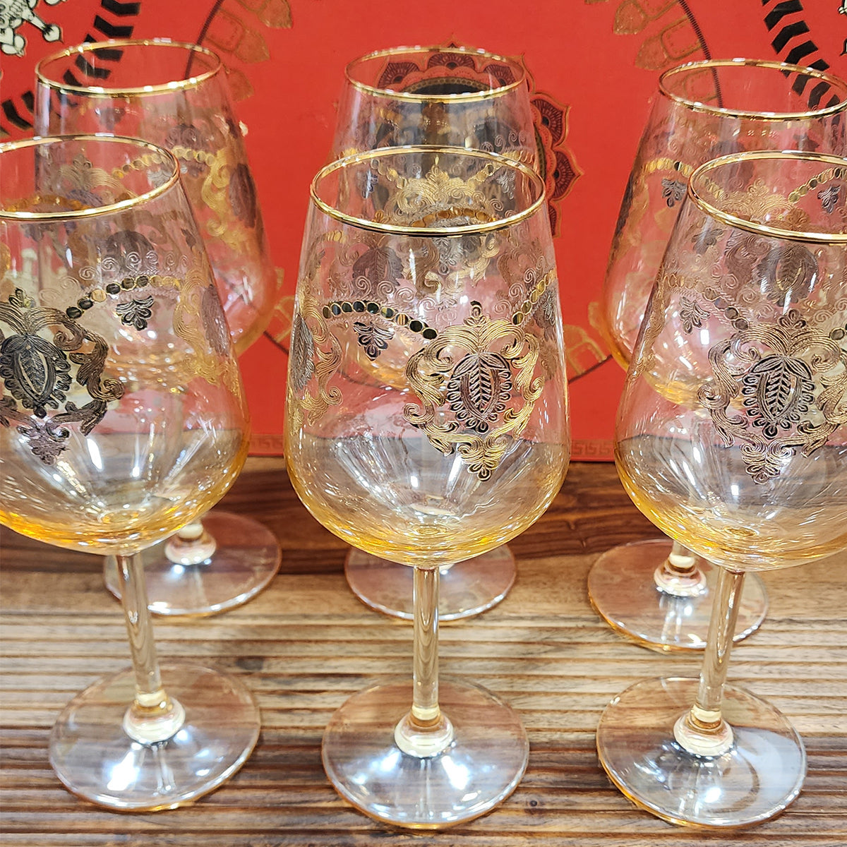 Hand Crafted Gold Plated Wine Glasses Capacity: 530 ML, for Home and Kitchen - Ideal Gift for Housewarming