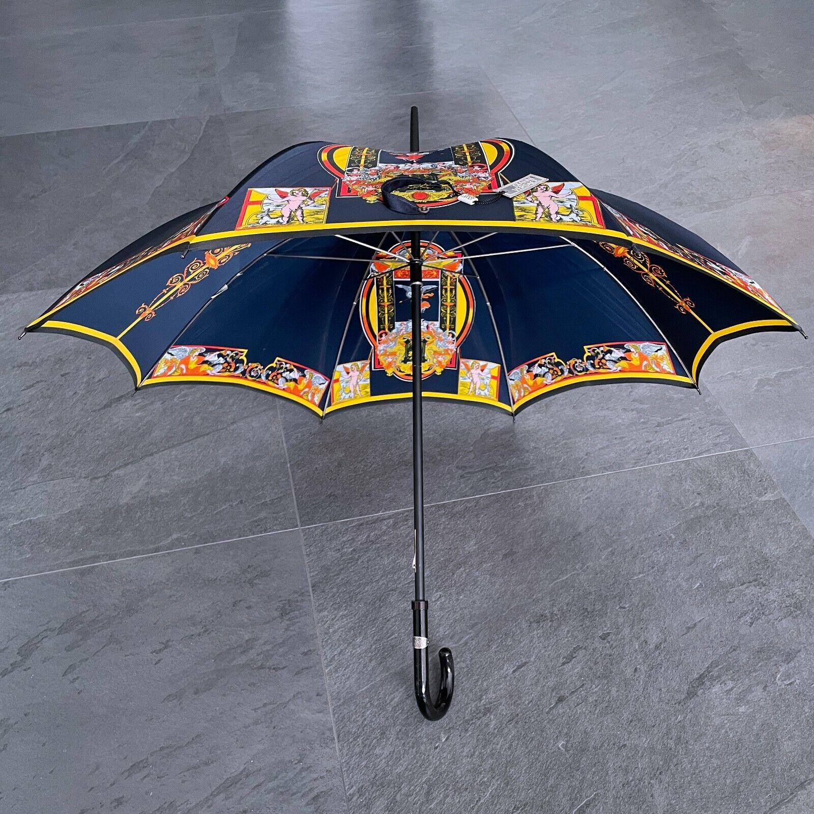 Compact Reverse Auto Open/Close Folding Umbrella Windproof Travel Umbrella