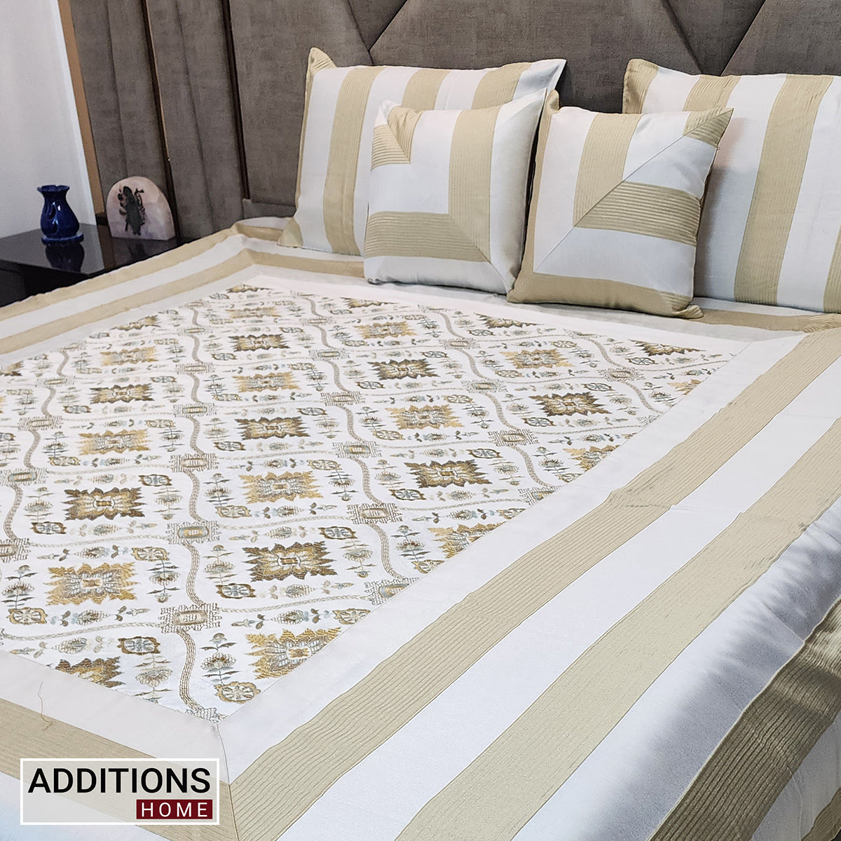 Intricately Embroidered Linen Fabric Bedcover, Dressed With Satin Borders To Make Your Room Look Royal (King Size) Set of 5