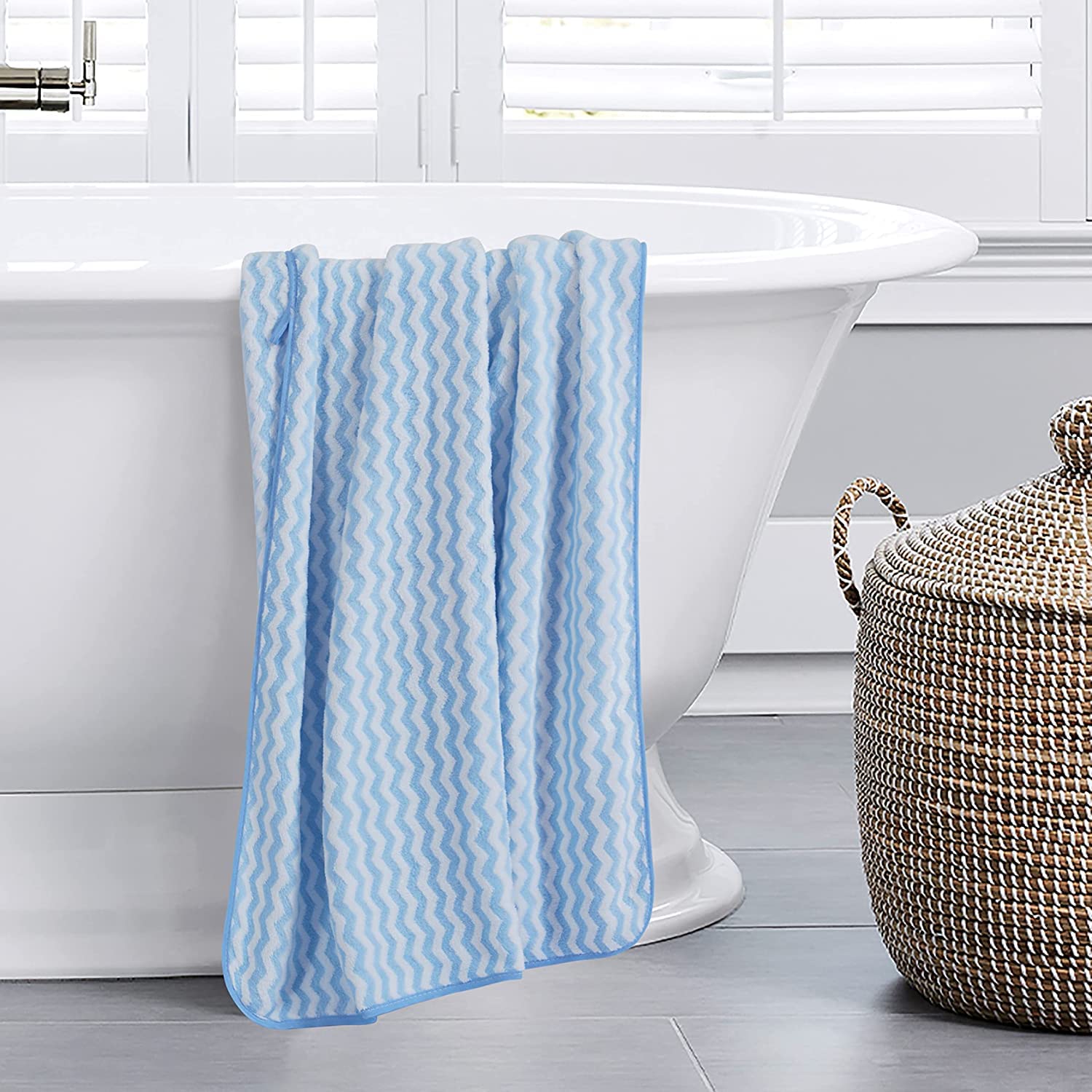 100% Organic Cotton 400 GSM Highly Absorbent Towels with Hanging Loop (Set of 2 )