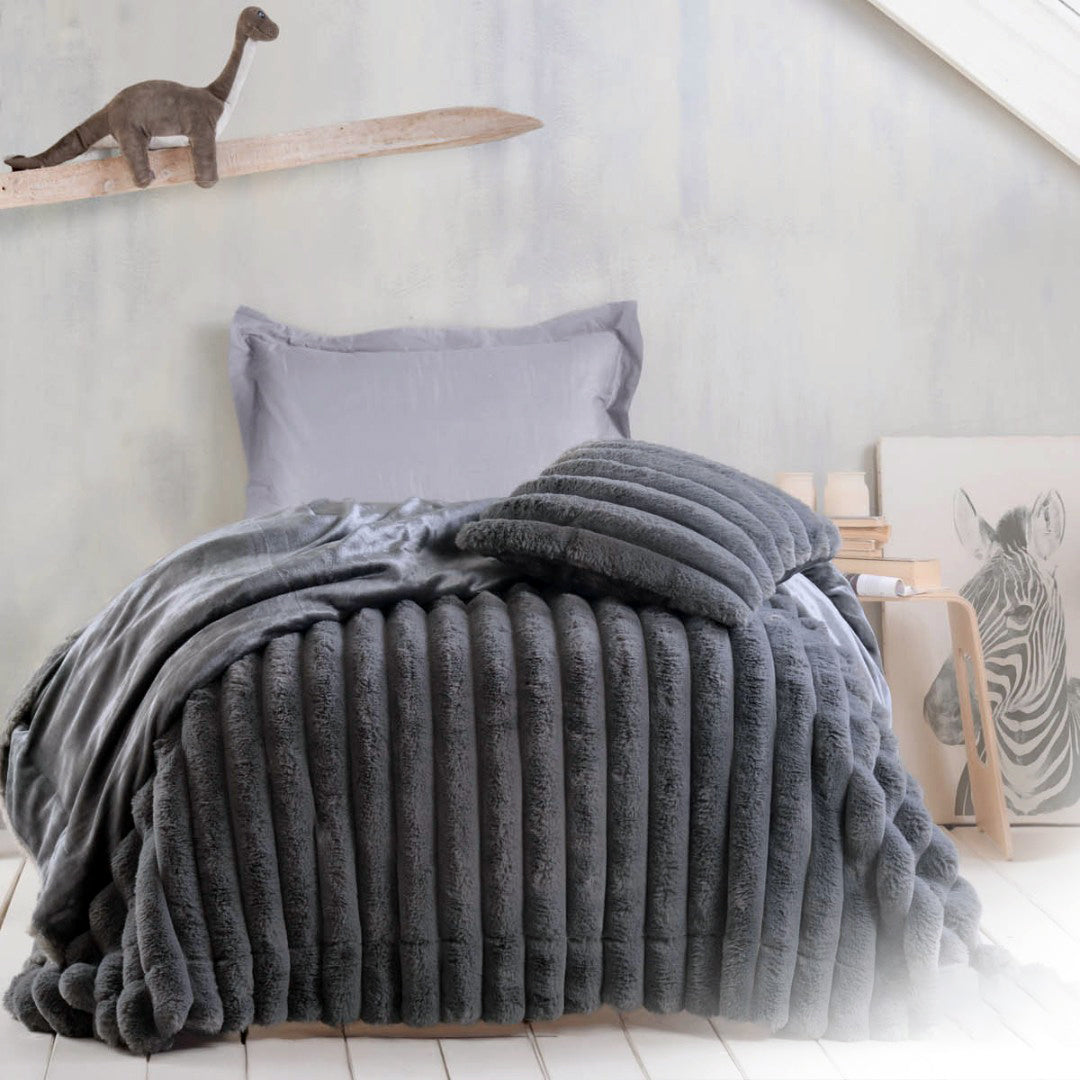 Faux Fur Cuddly Striped Pattern Soft Warm Winter Blanket 220x240 cm Set Of 5 Pcs