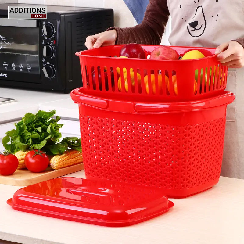 Plastic Lunch Basket with Lid & Fruit/Cutlery Tray for Office, Home and Picnic Use. (14x9x10 Inch)