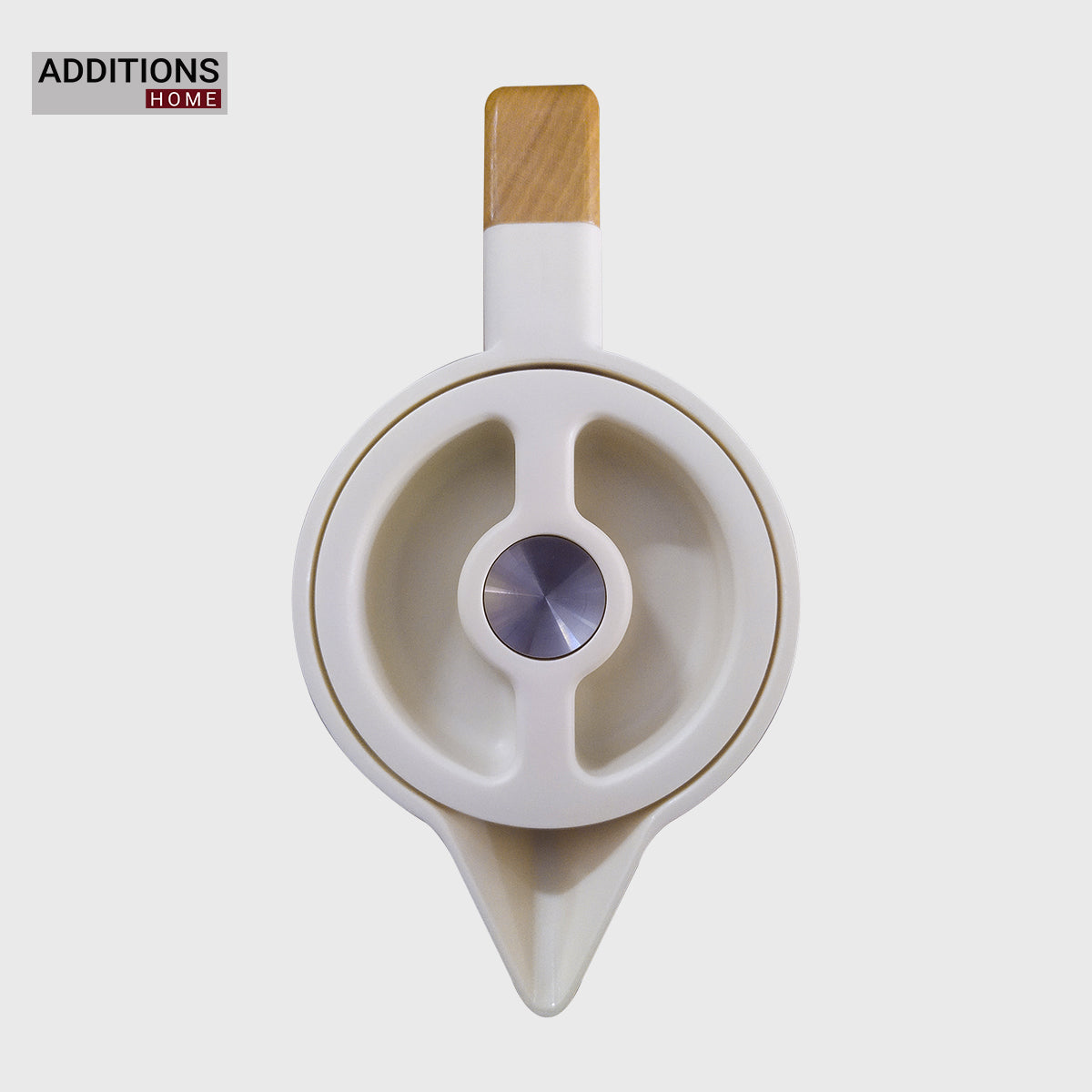Stainless Steel Vacuum Jug with Wooden Handle - 1.5 Ltr.