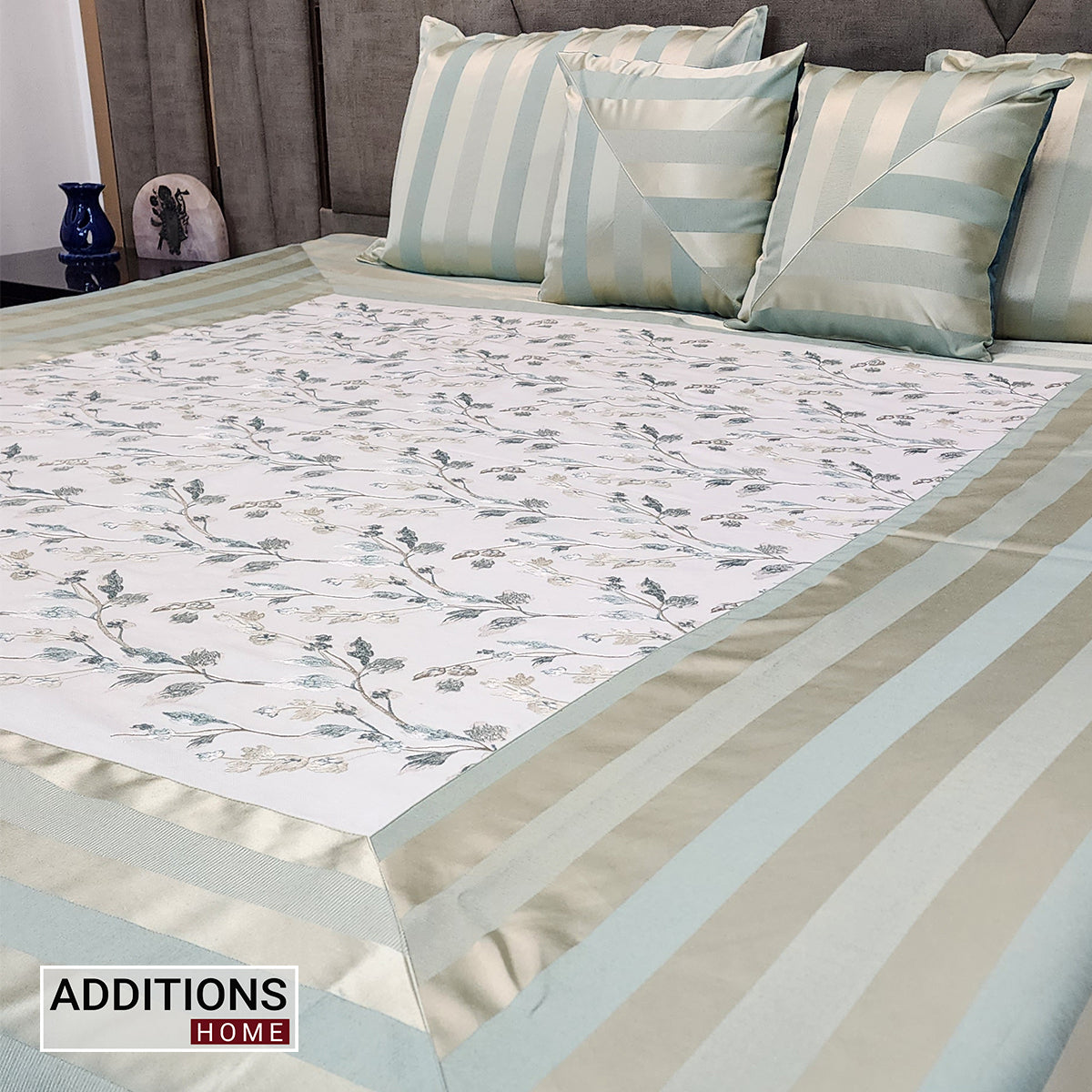 Intricately Embroidered Linen Fabric Bedcover, Dressed With Satin Borders To Make Your Room Look Royal (King Size) Set of 5