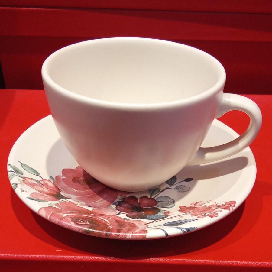 TURKISH KHAZANAH TEA CUPS AND SAUCERS -SET OF 6