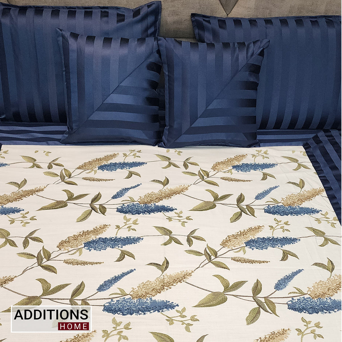 Intricately Embroidered Bedcover, Dressed With Satin Borders To Make Your Room Look Royal (King Size) Set of 5