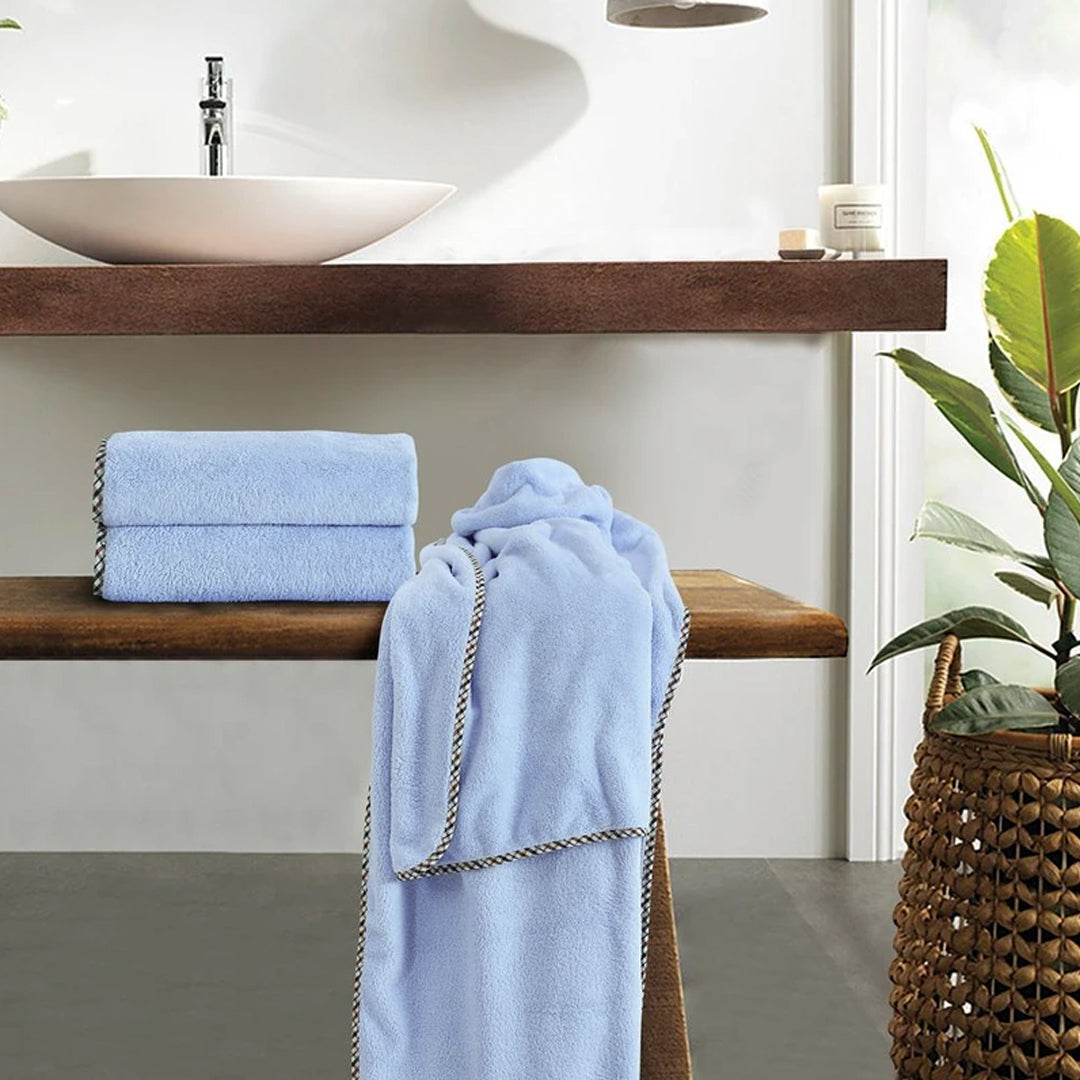 Spread Spain, Coral Towel (Set of 4)