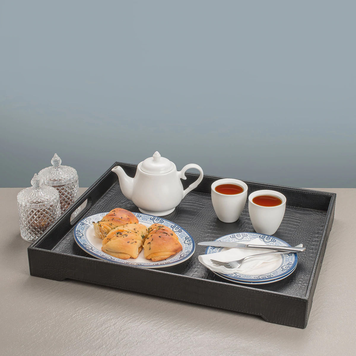 BUTLER TRAY - BLACK
