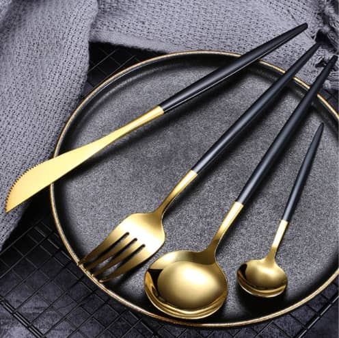 24pcs Luxury Chrome Plated Classic Cutlery Set Dinner Spoon Knives Fork Set Stainless Steel Tableware Dinner Set with Black Gift Box Black Gold