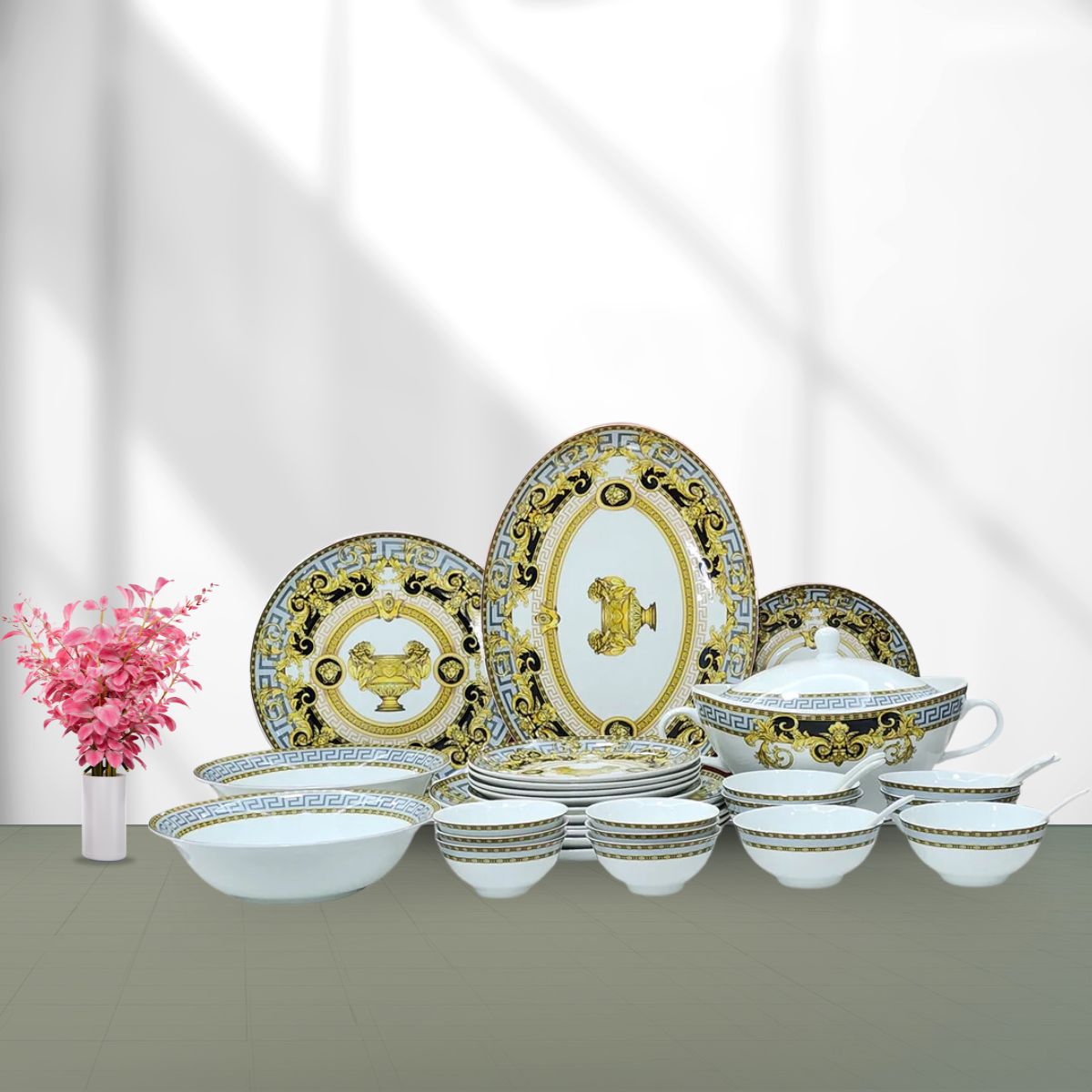 Fine Bone China Dinner Set 24k" Real Gold Plated 35 PCS.