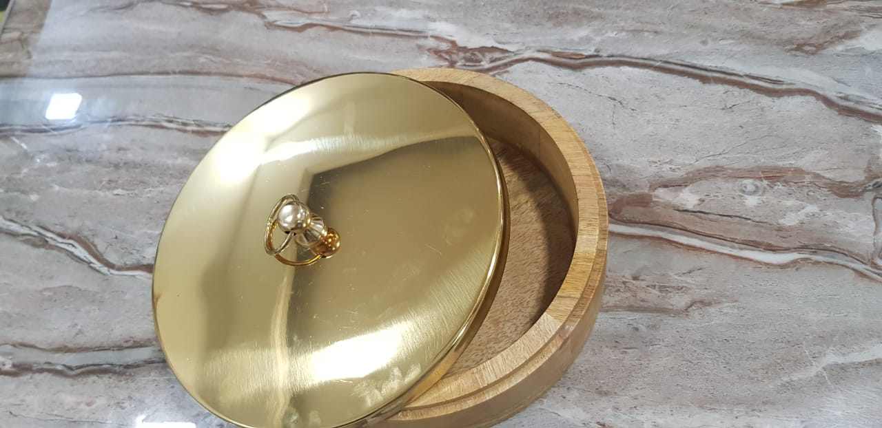 Wooden Chapati Box/ Roti Dabba / Rotisserie Hot Roti Pot Wood Casserole with Chrome Plated Stainless Steel Gold Lid