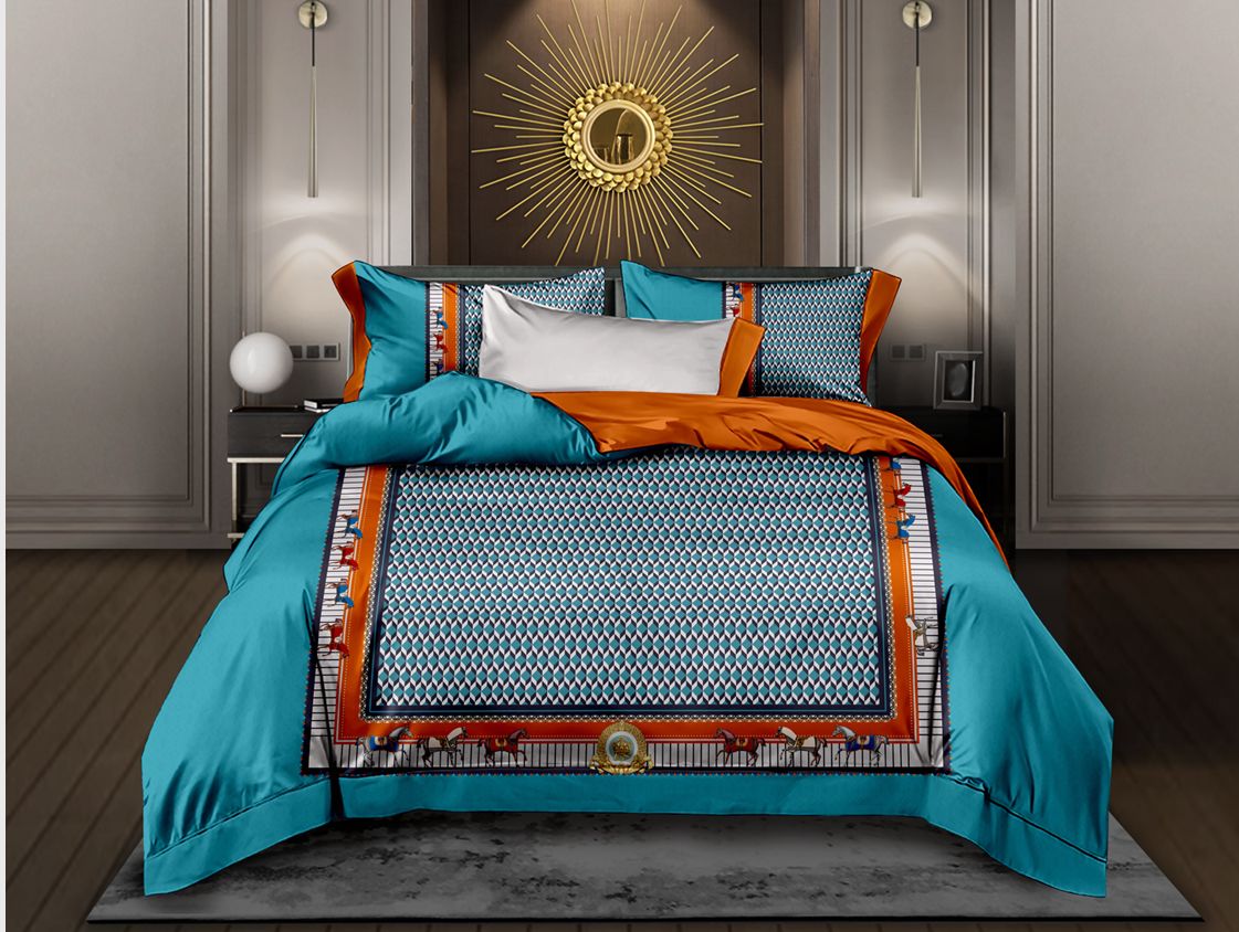 100% Comfortable 300 TC King Size Double Bedsheet - 300 X 300 CM with 4 Pillow Covers - 5 Pcs Set