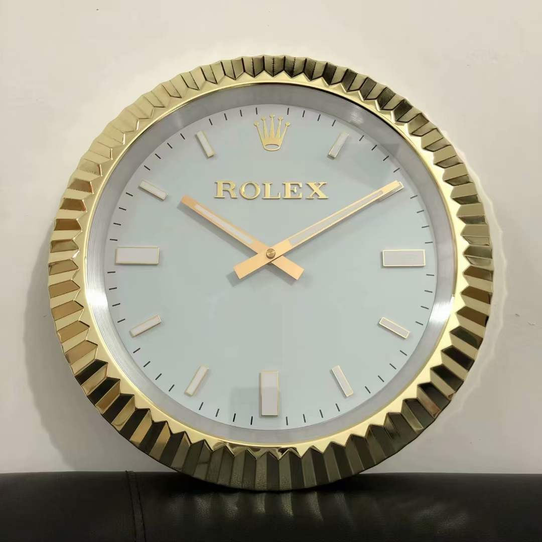 Luxury Stainless Steel Metal Wall Clock For Royal Home & Bunglows, Wall Clock, Wall Watch. Diameter - 35 cm