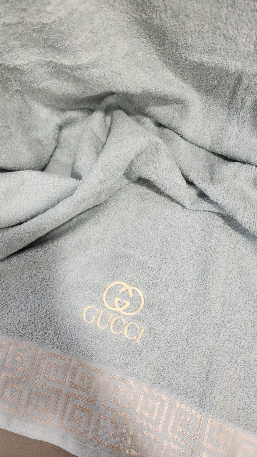 100% Organic Cotton 500 GSM Highly Absorbent Towels with Hanging Loop (Set of 3 )