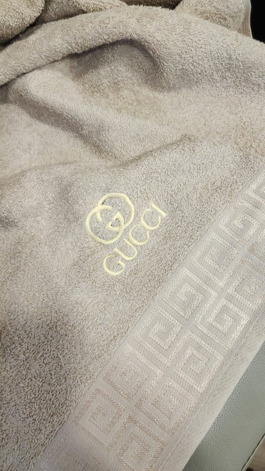 100% Organic Cotton 500 GSM Highly Absorbent Towels with Hanging Loop (Set of 3 )