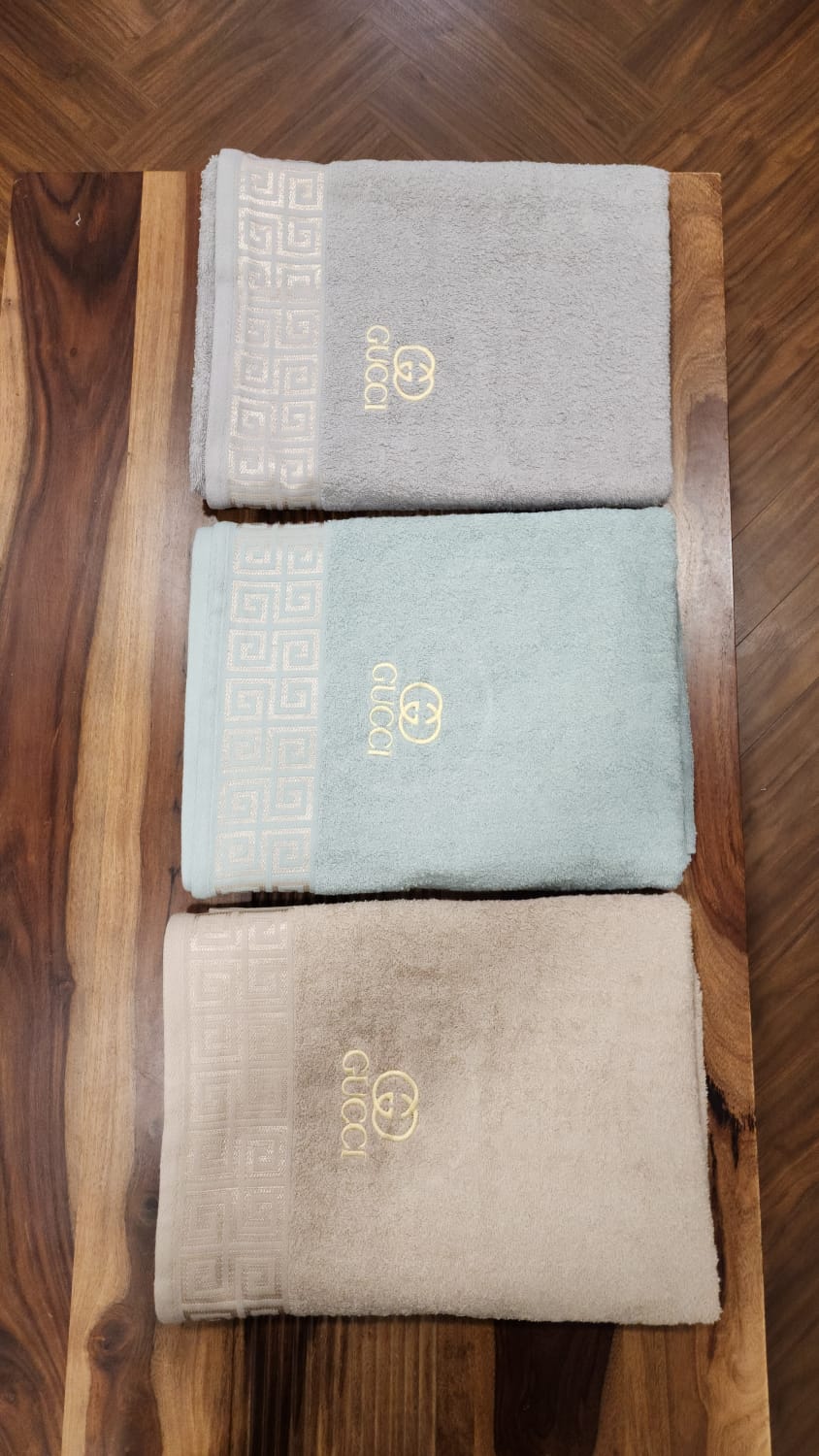 100% Organic Cotton 500 GSM Highly Absorbent Towels with Hanging Loop (Set of 3 )