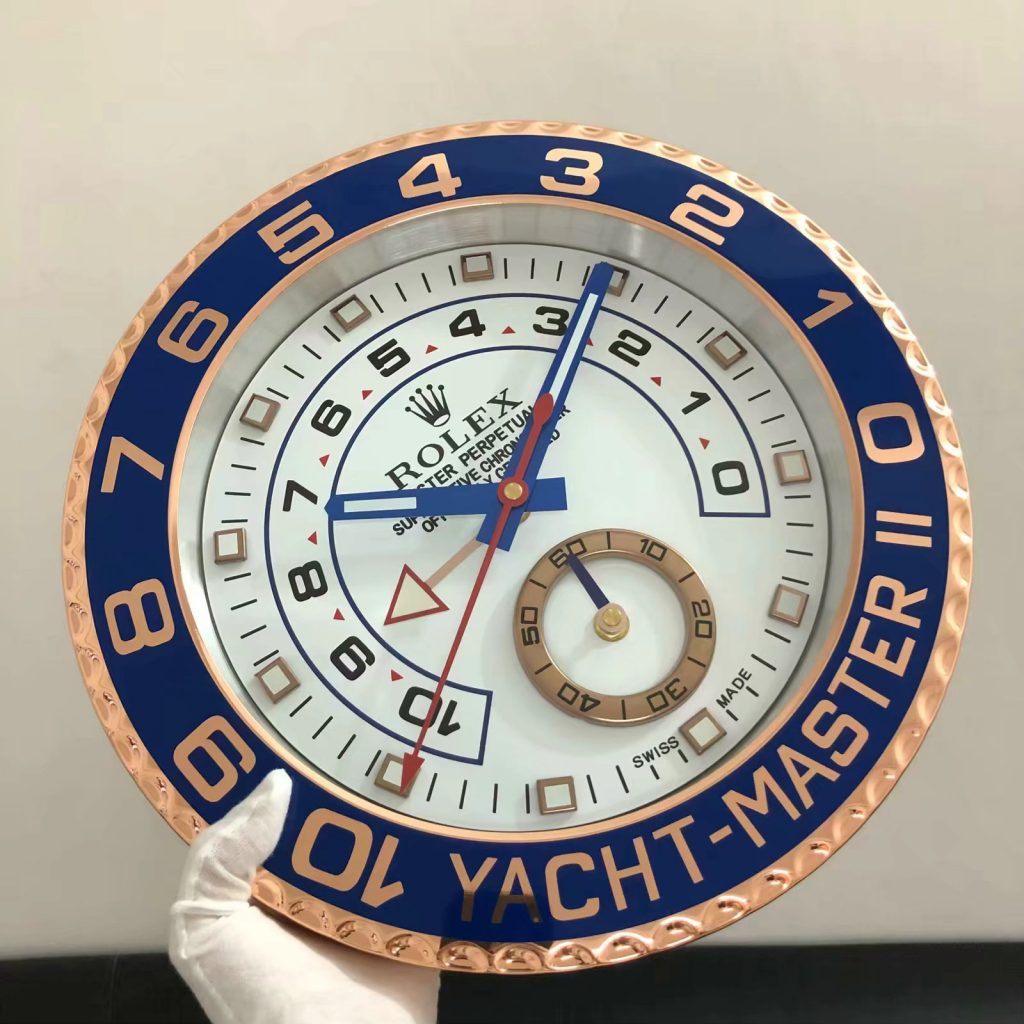 Luxury Stainless Steel Metal Wall Clock For Royal Home & Bunglows, Wall Clock, Wall Watch. Diameter - 35 cm