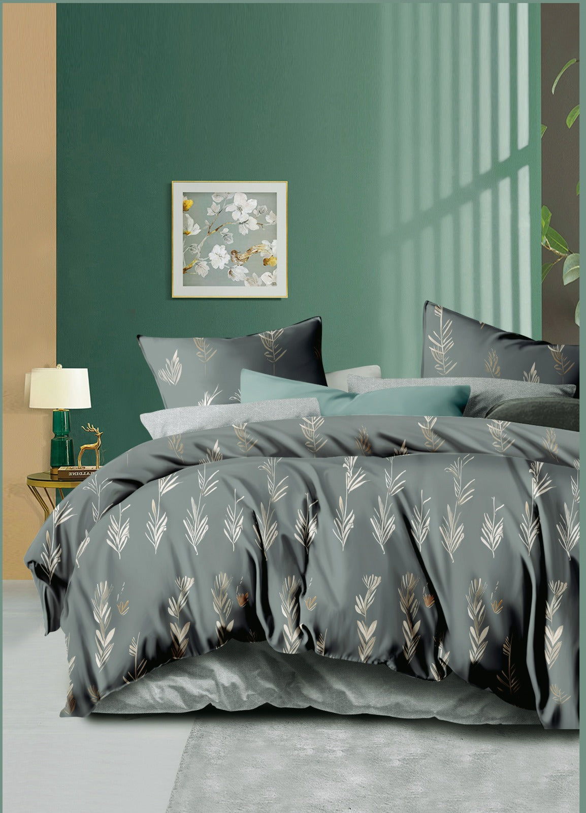 Spread Spian 220 TC Micro Fibre Super King Size Bedsheet - 108" X 108"