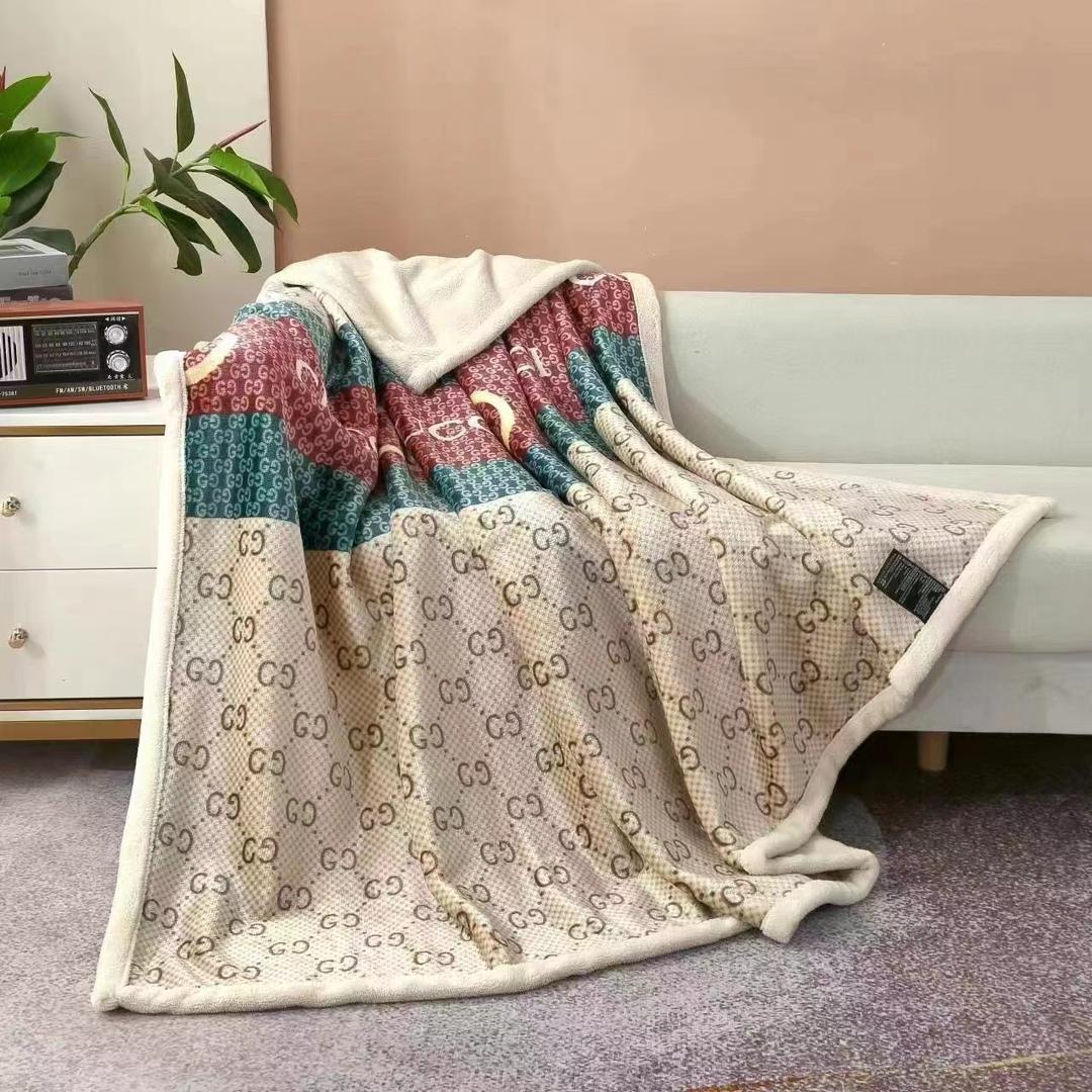 New Winter Mink Warm Blanket with Sherpa Back Double Bed 220 x 240 Cms