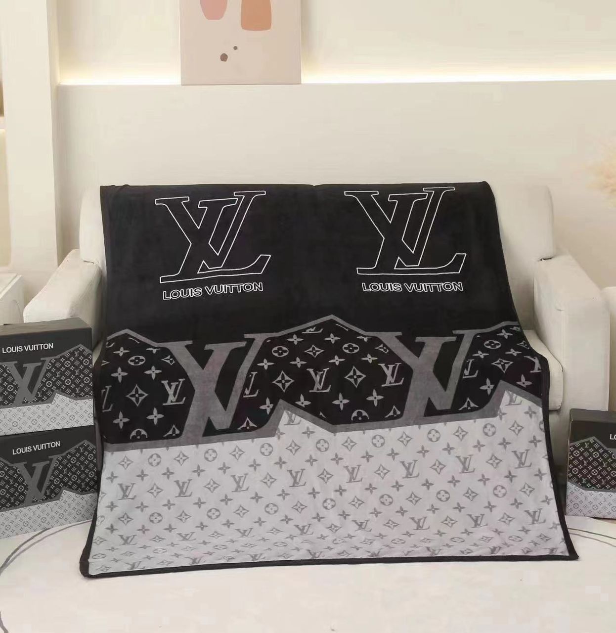Luxury Designer Ac Blanket Perfect For Grandeur Home Décor