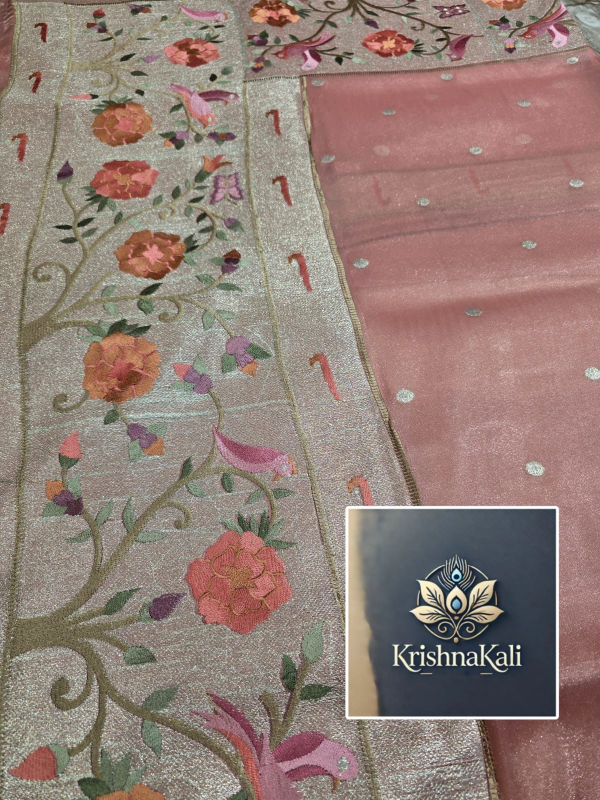 PURE ZARI TISSUE SAREE..WOVEN PALLU AND BORDER..ELEGANT FABRIC