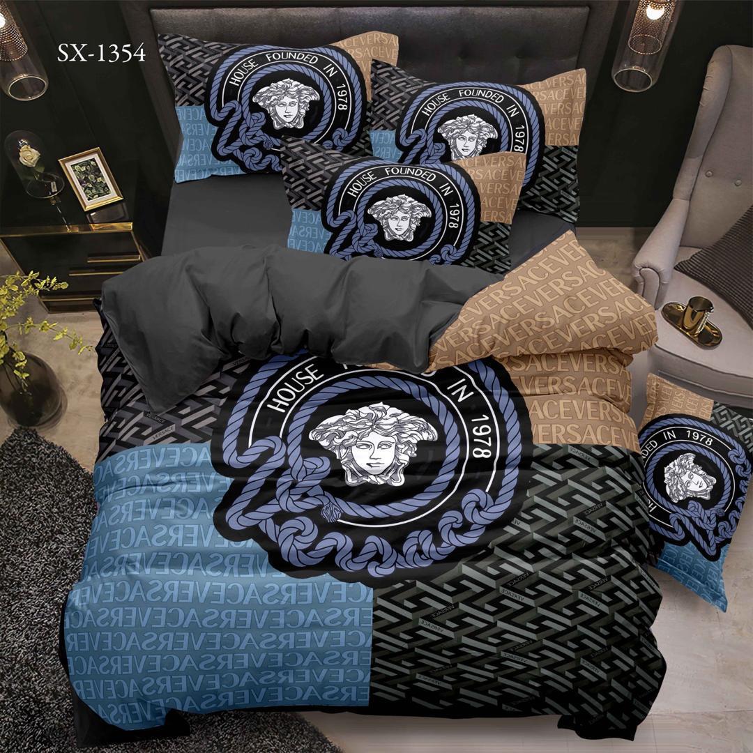 New 100% Comfortable 220 TC King Size Double Bedsheet Digital Print - 275 X 275 CM with 2 Pillow Covers - 3 Pcs Set