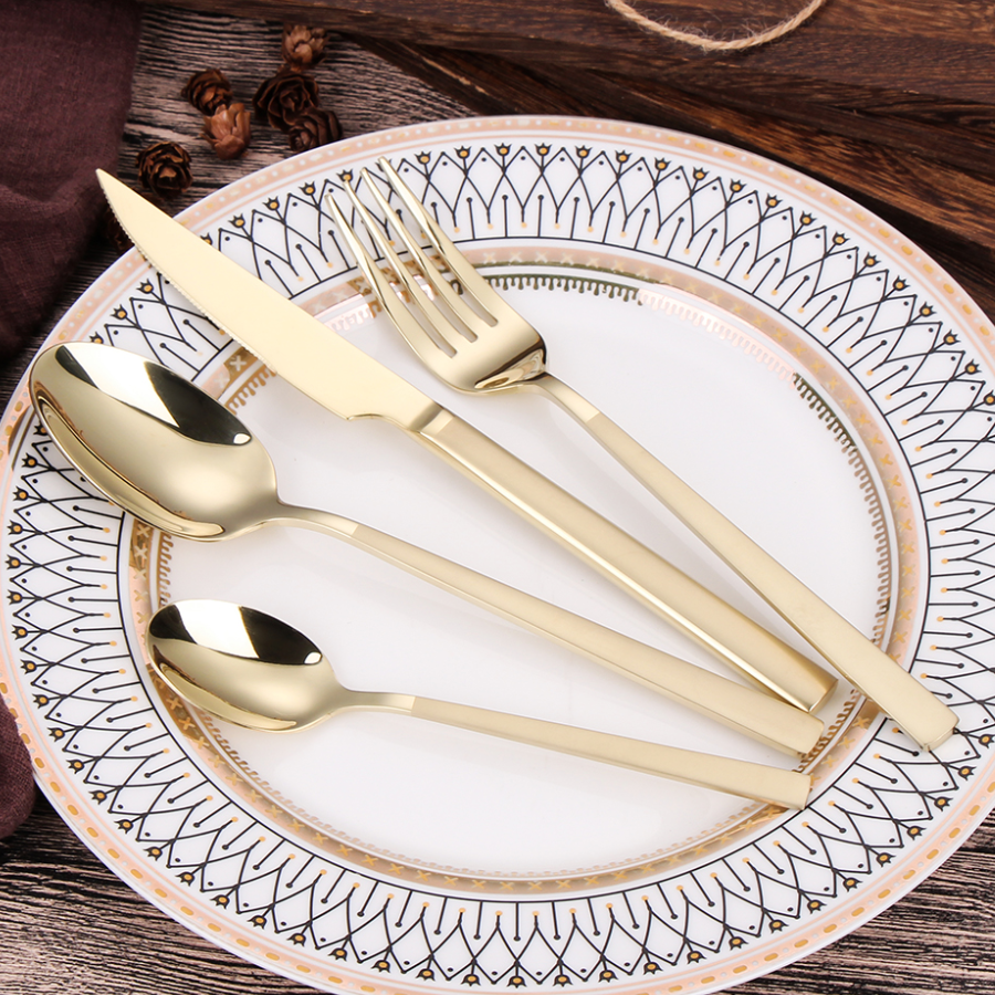 24pcs Luxury Chrome Plated Classic Cutlery Set Dinner Spoon Knives Fork Set Stainless Steel Tableware Dinner Set with Gift Box Gold Pleated