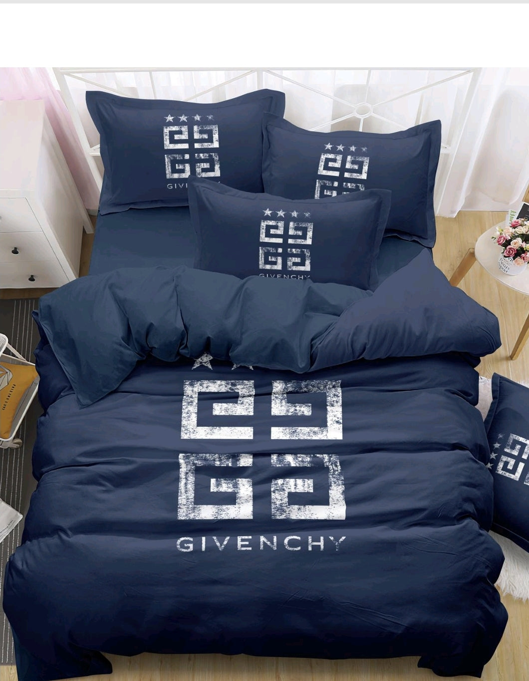 New 100% Comfortable 220 TC King Size Double Bedsheet Digital Print - 275 X 275 CM with 2 Pillow Covers - 3 Pcs Set