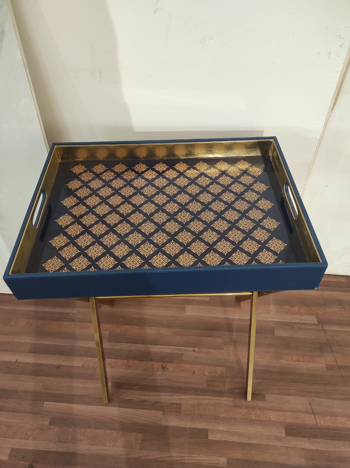 PRINTED BUTLER TRAY