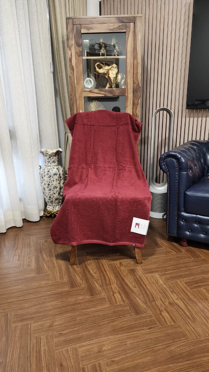 100% Organic Cotton 400 GSM Highly Absorbent Towels with Hanging Loop (Set of 1 )