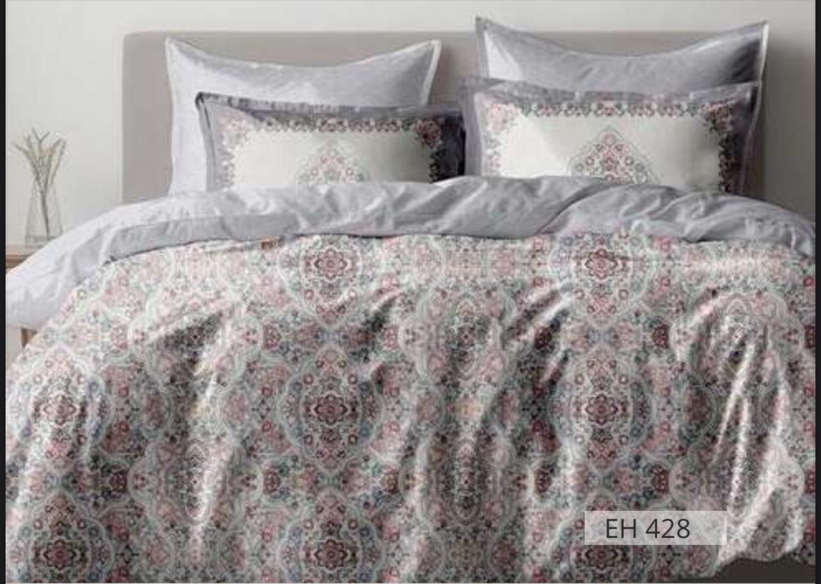 Spread Spain 220 TC Micro Fibre Super King Size Bedsheet - 108" X 108"