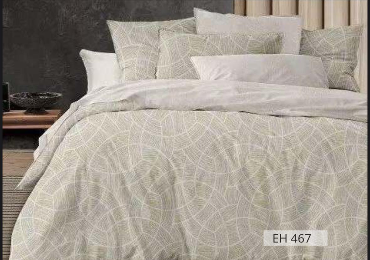 Spread Spain 220 TC Micro Fibre Super King Size Bedsheet - 108" X 108"