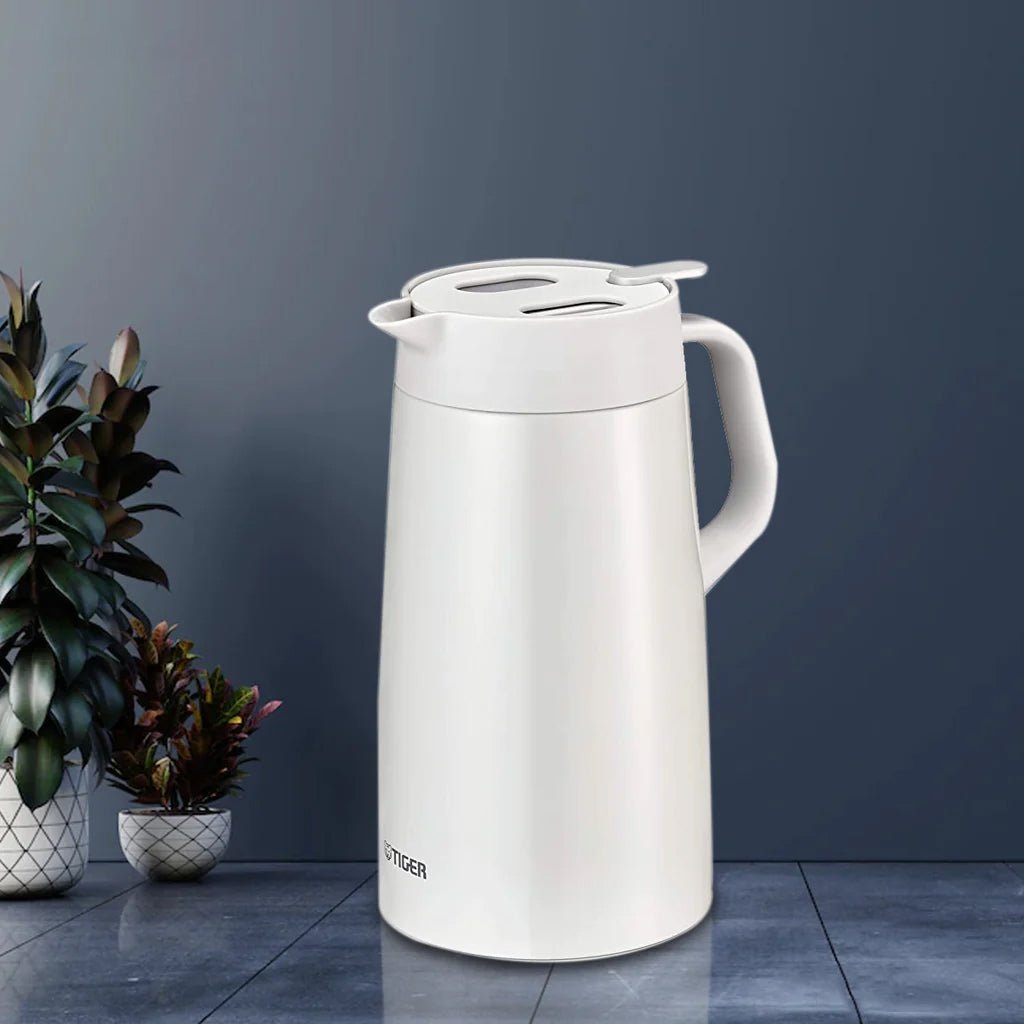 TIGER Stainless Steel Handy JUG - Vacuum Insulated 1.6 Ltrs PWO-A160(W)