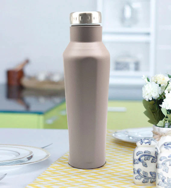Stainless Steel Vacuum Insulated Water Bottle | Leak-Proof Double Walled Bottle Capacity of 500 ML