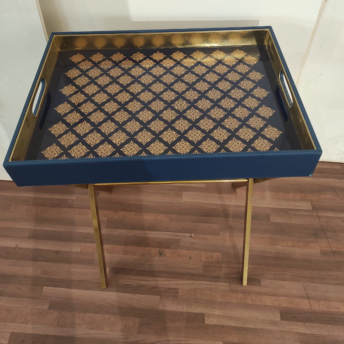 PRINTED BUTLER TRAY