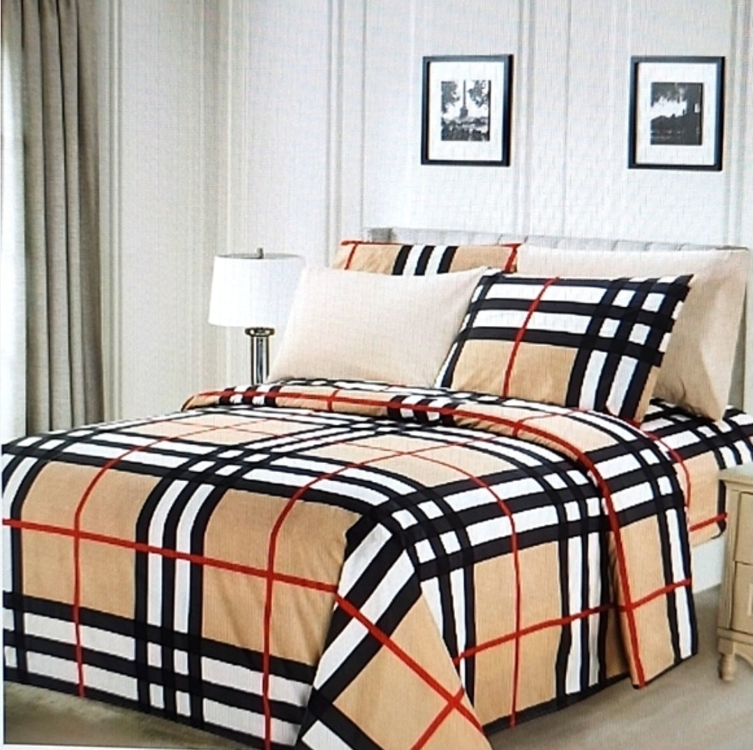 4 PCS Duvet Set With Matching King Size Double Bedsheet - 275 X 275 CM with 2 Pillow Covers