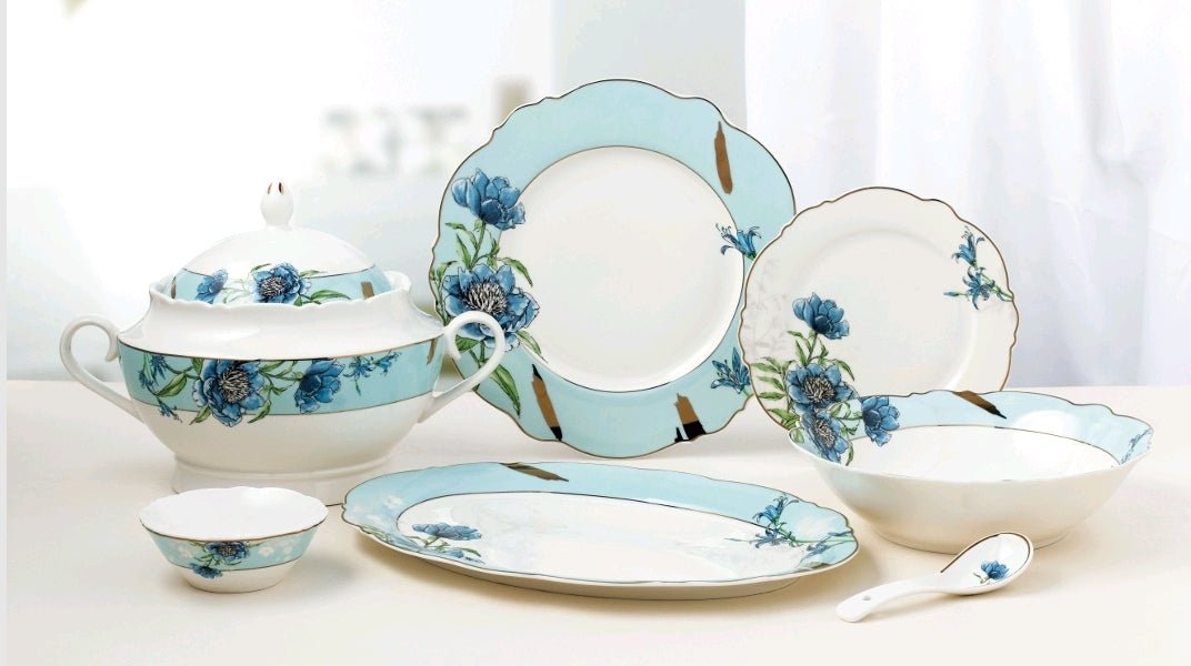 Fine Bone China Floral Dinner 41 PCS.